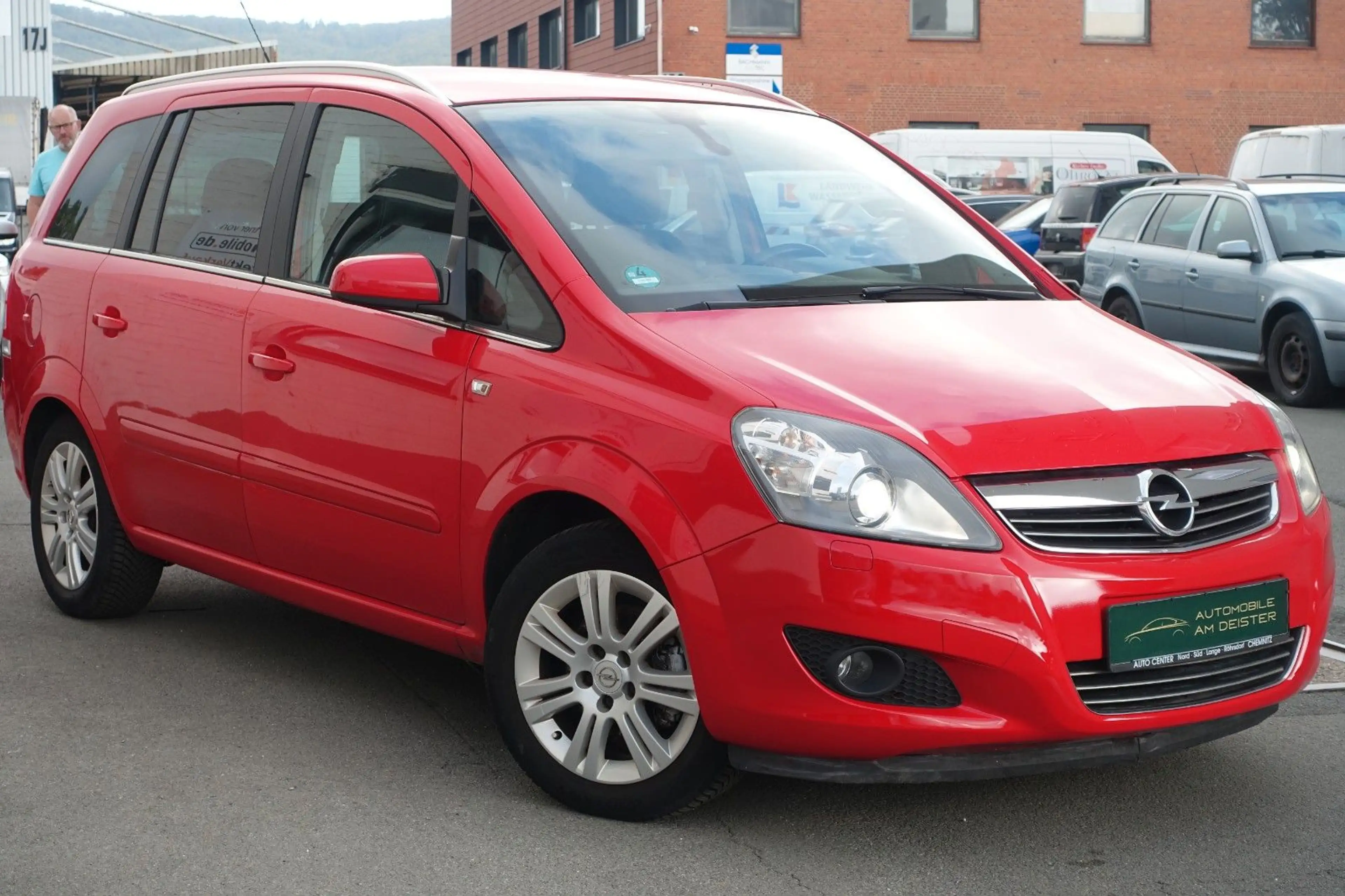 Opel Zafira B Innovation 1.8l "110 Jahre"7-SITZE*TÜV