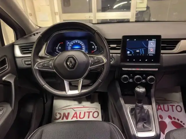 Renault Captur view 10