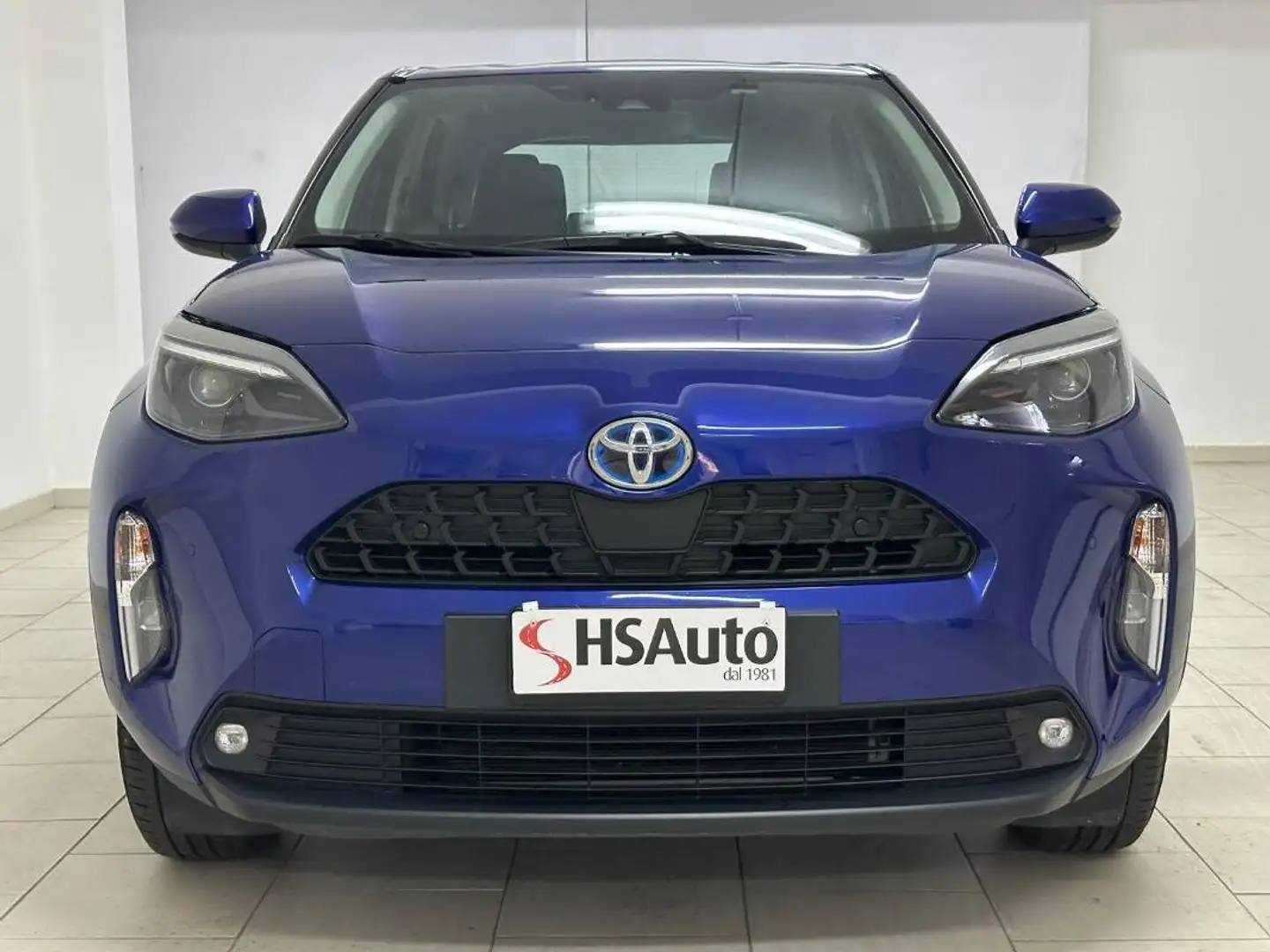 Toyota Yaris Cross 1.5h Business awd-i 116cv e-cvt - 2