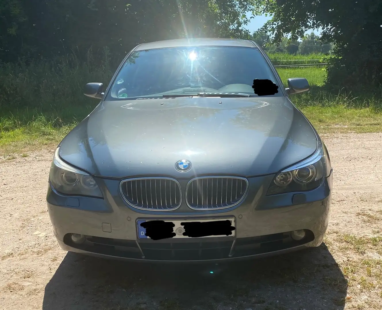 BMW 523 523i Touring Aut. Grey - 2