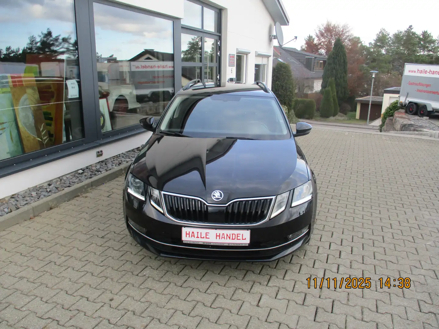 Skoda Octavia Style Schwarz - 1