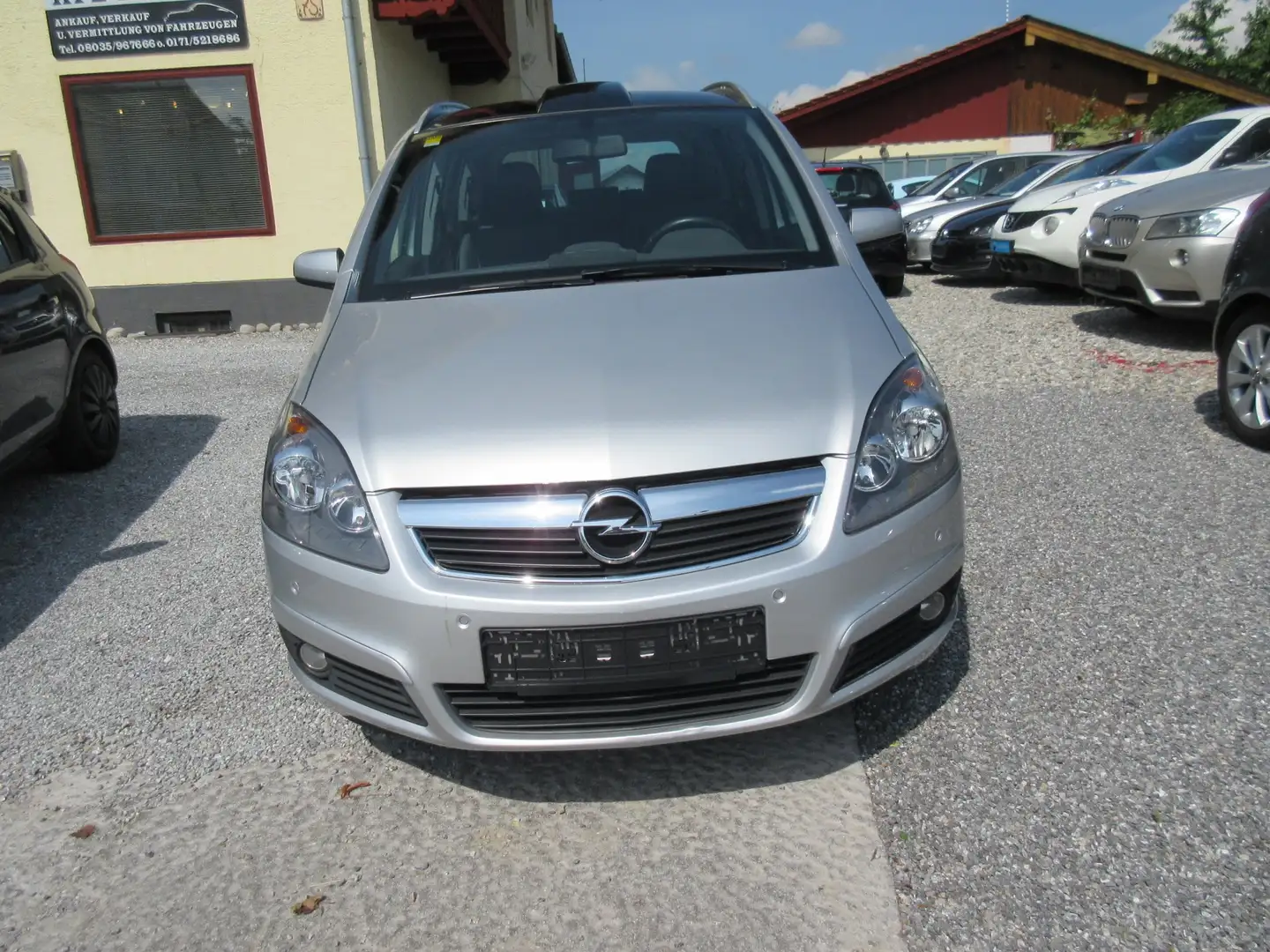 Opel Zafira 1.8 Cosmo Klima Alu nur 86000km Rentnerauto Srebrny - 2