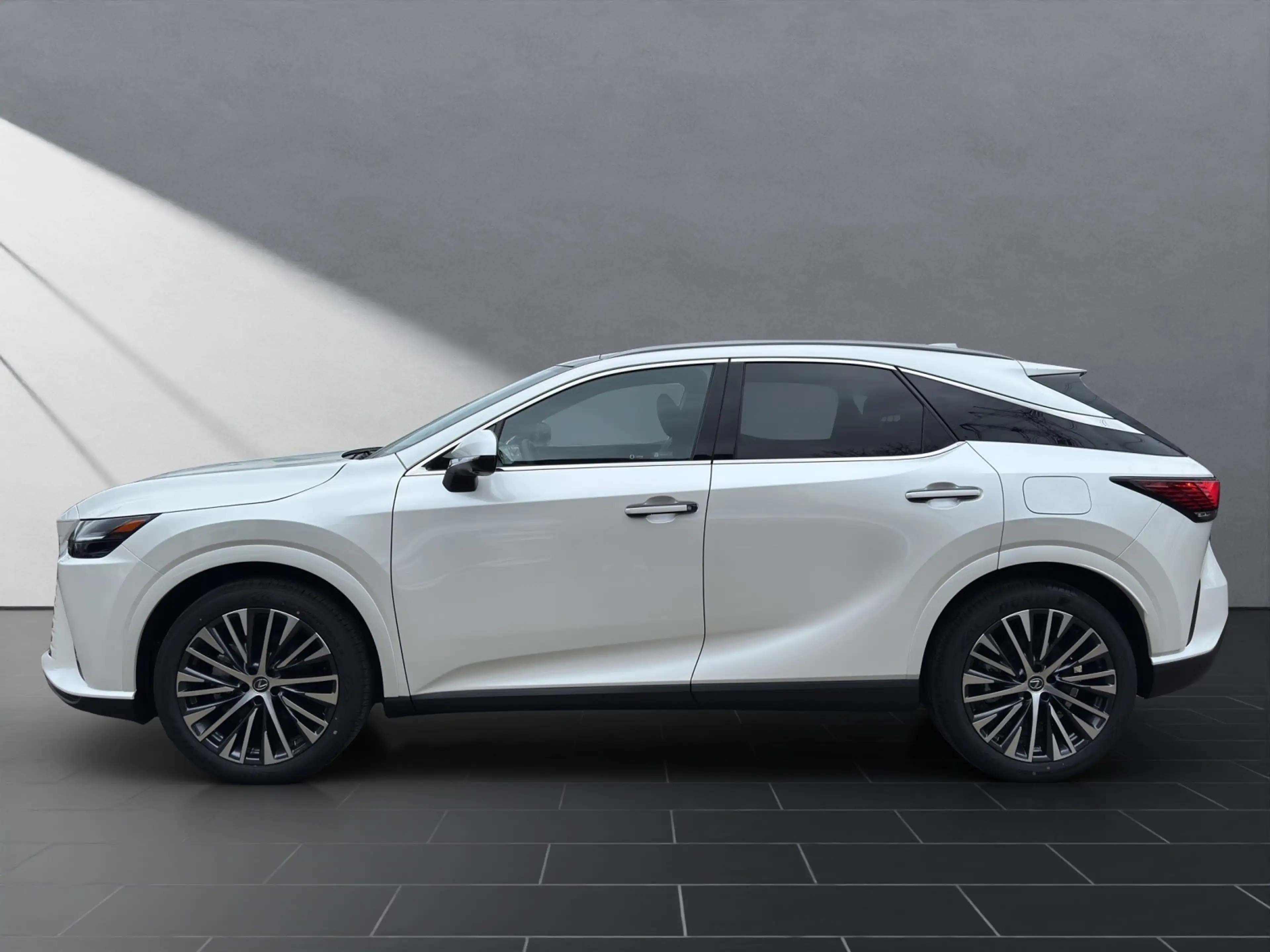 Lexus RX 350h 4x4 Executive Line Panoramadach Tech-Pake — photo 3