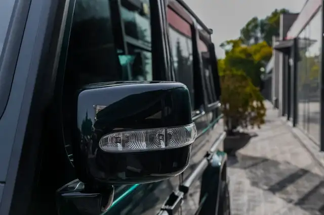 Mercedes-Benz G-Class view 15