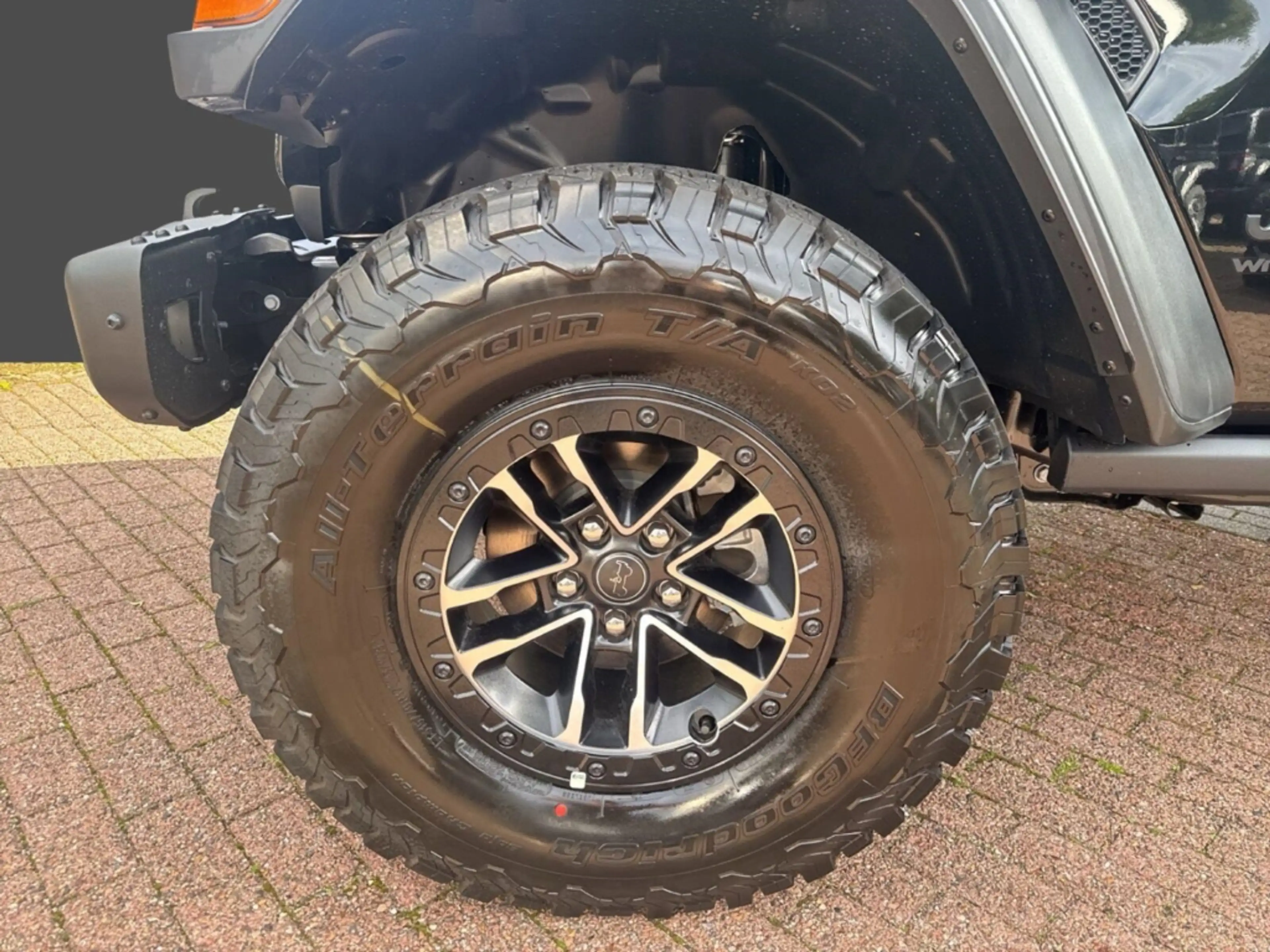 Jeep Wrangler 392 MOAB - 6,4-V8-US-Import — photo 11