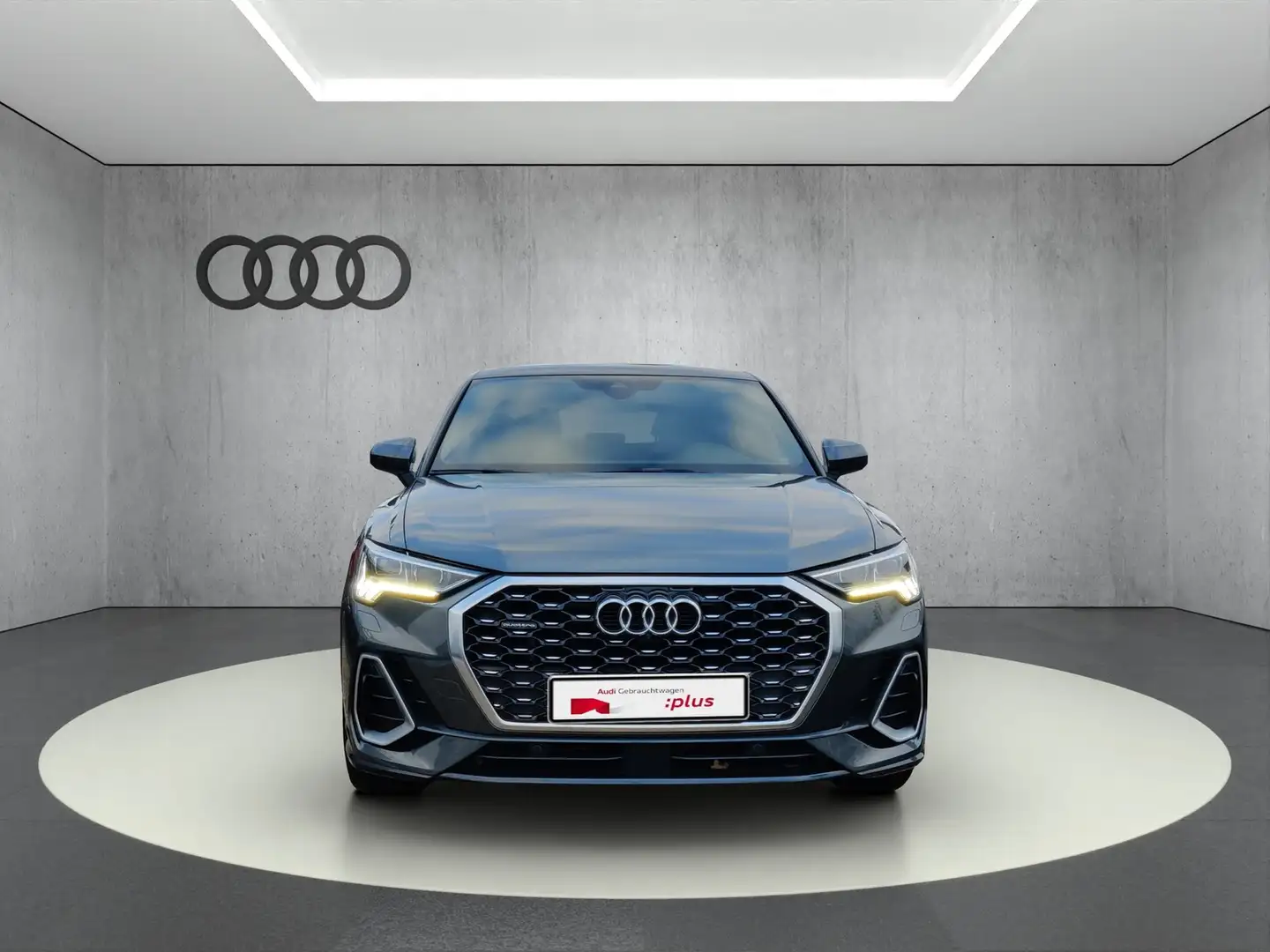 Audi Q3 Sportback S line 40 TDI quattro S tronic Gris - 2