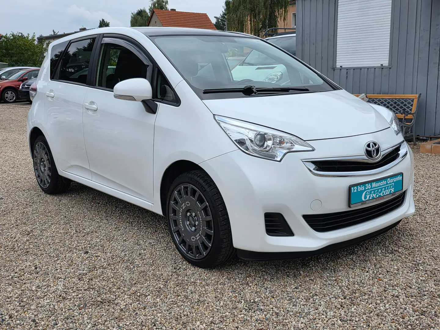 Toyota Verso-S Verso S 1.33 VVT-i Multidrive Comfort*Navi*Panoram Blanc - 2