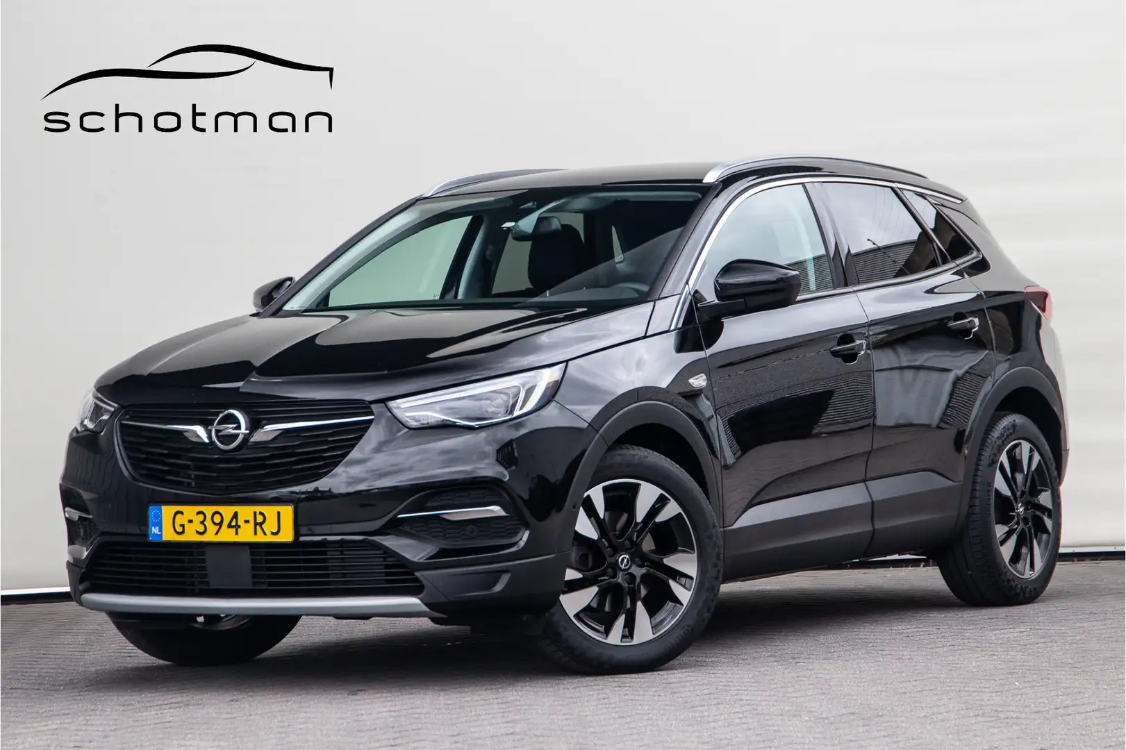 Opel Grandland X 1.2 Turbo Innovation Navi, Carplay, Automaat 2019 Schwarz - 1