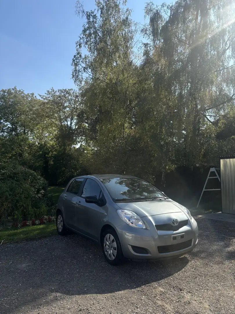 Toyota Yaris 1,33 Dual-VVT-i Sport - 1
