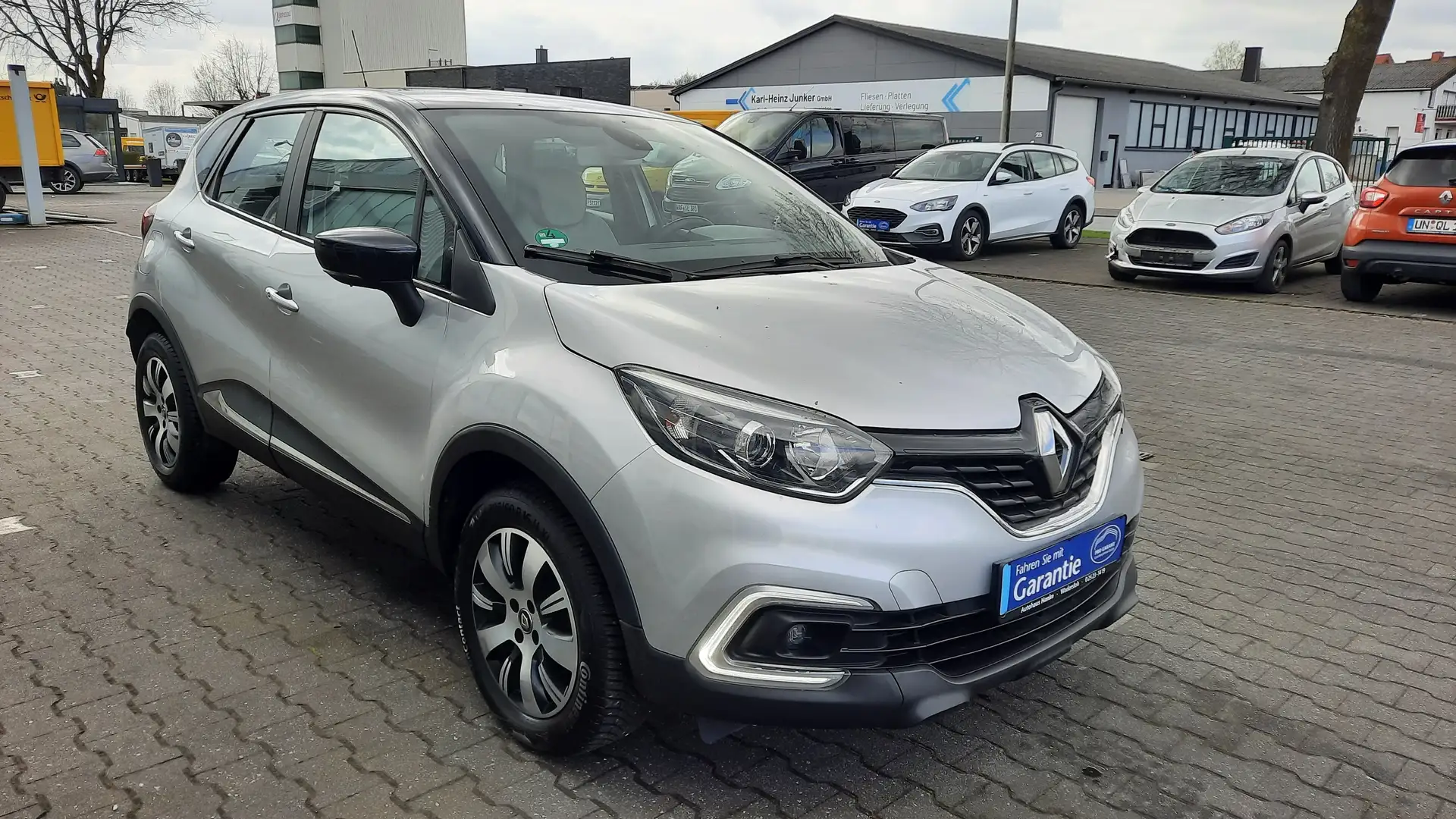 Renault Captur Experience   *NAVI/EINPARKHILFE* Grau - 2