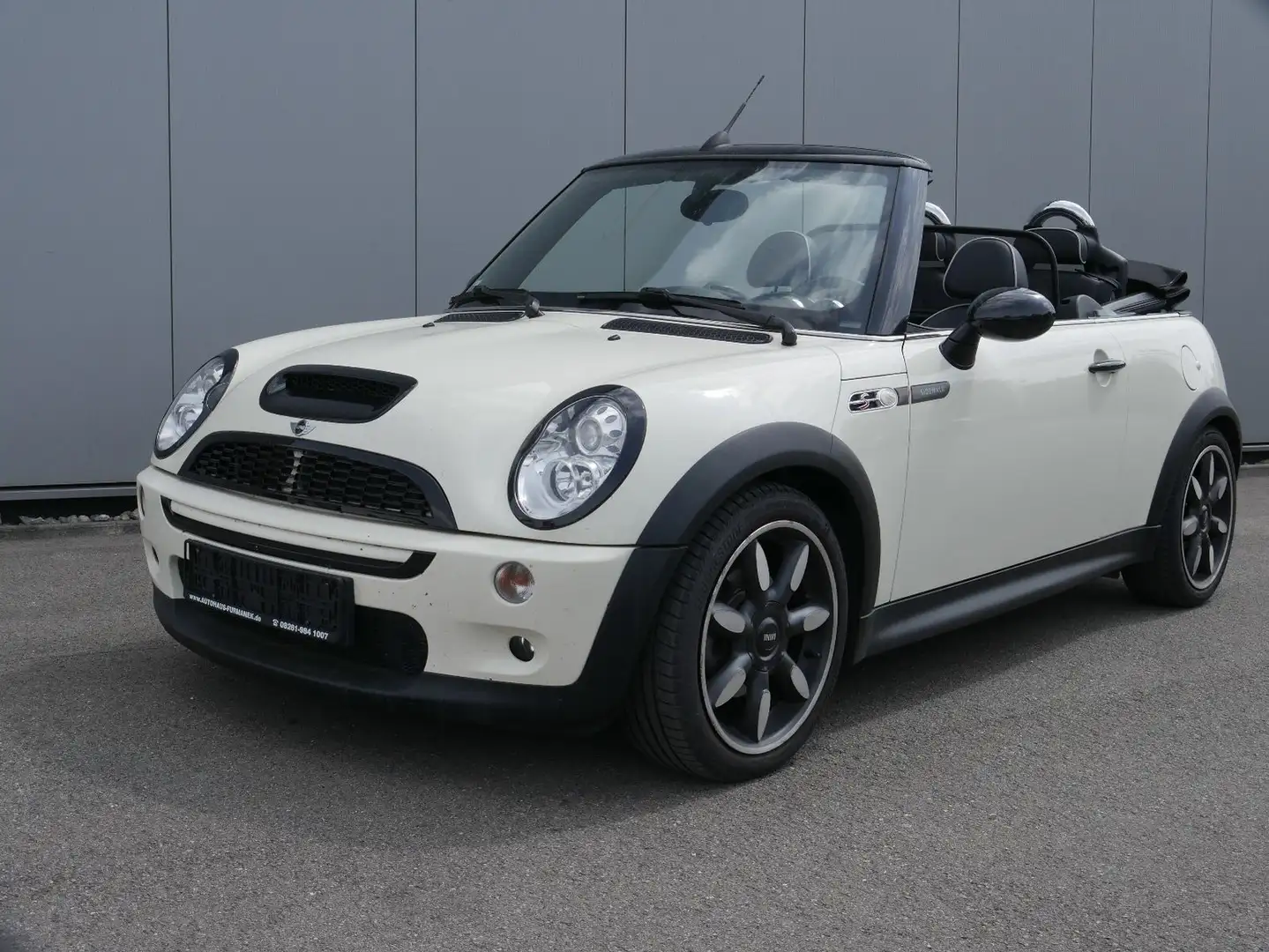MINI Cooper S Cabrio Sidewalk Blanco - 1