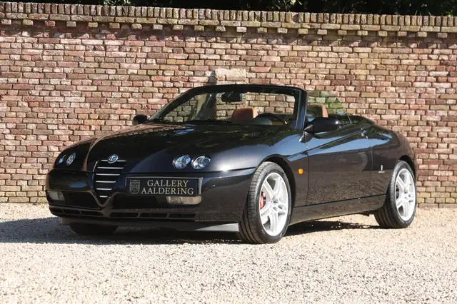 Alfa Romeo Spider 3.2 V6 24V Lusso "Low mileage - 2 Owners" "Low mil