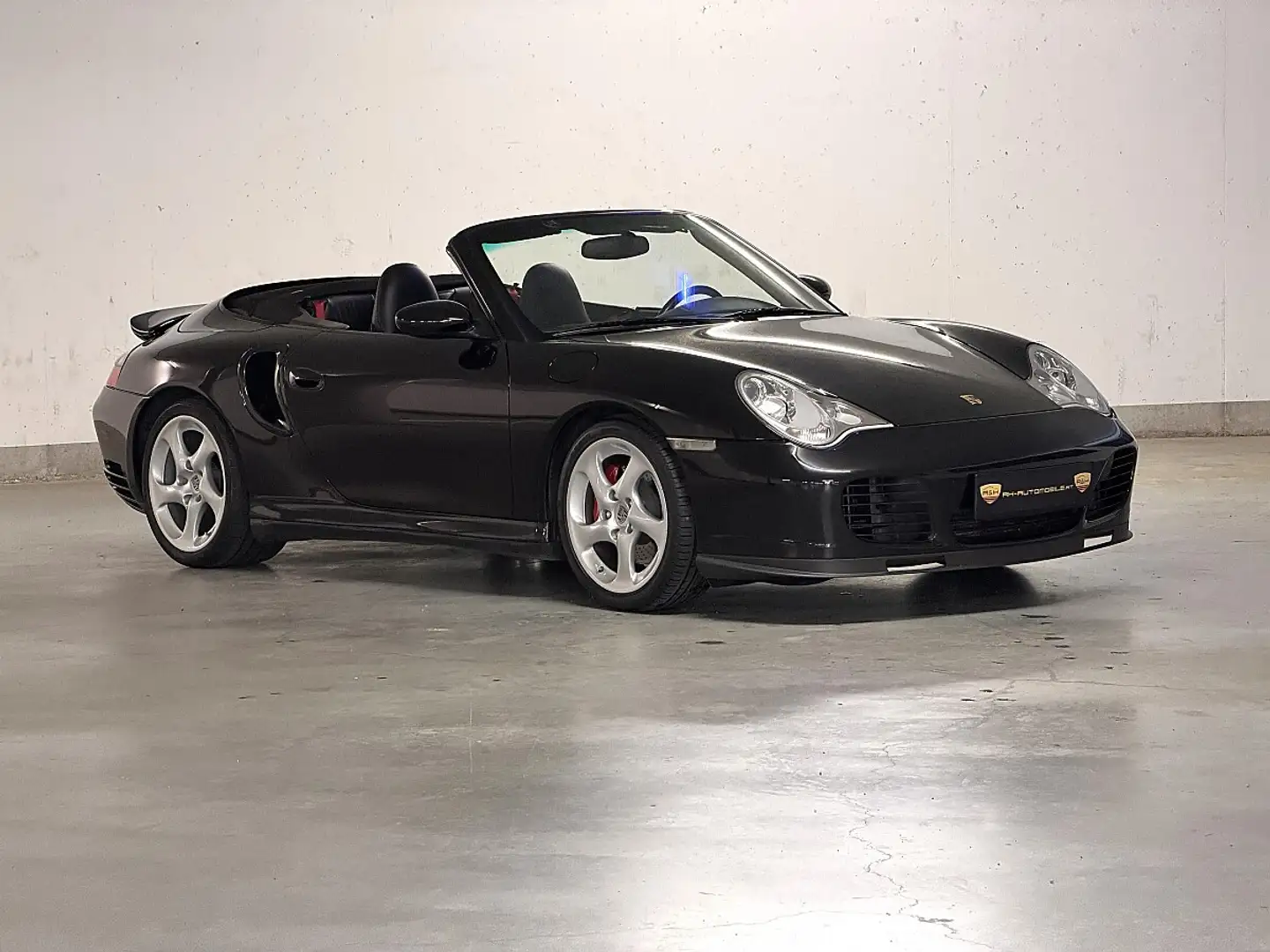 Porsche 996 911 996.2 Turbo Cabrio "Handschalter" Erstlack! Schwarz - 2