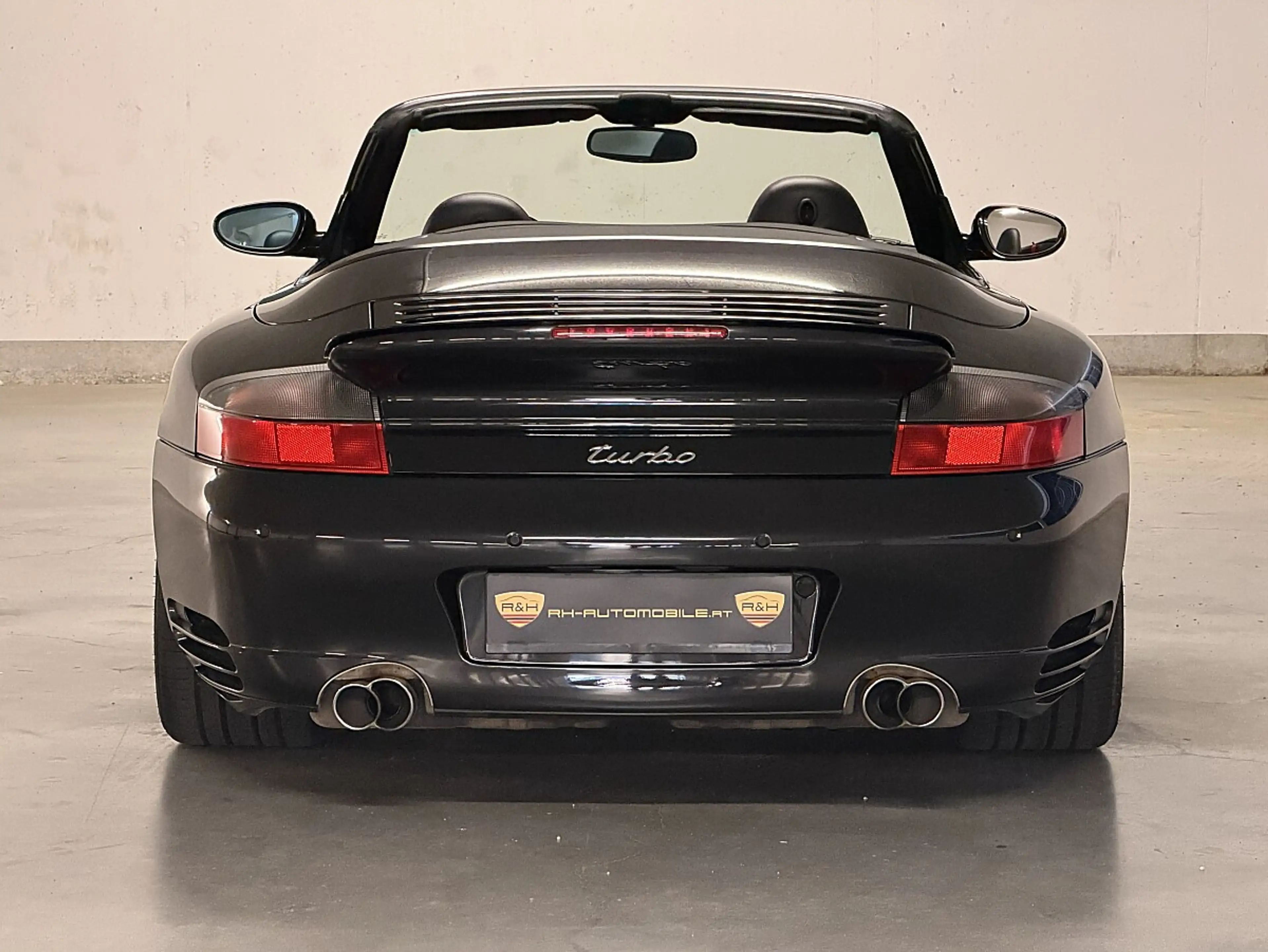 Porsche 996 911 996.2 Turbo Cabrio "Handschalter" Erstlack! — photo 5