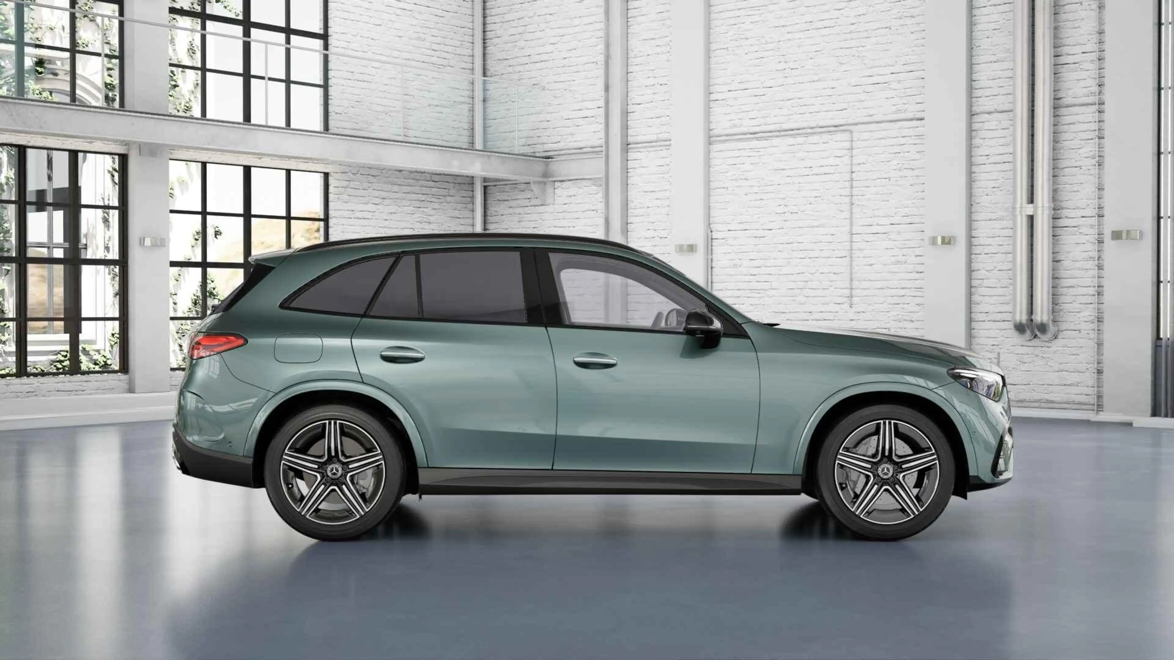 Mercedes-Benz GLC 300 300e 4MATIC Sport Edition | AMG | Panoramaschuifda — photo 7