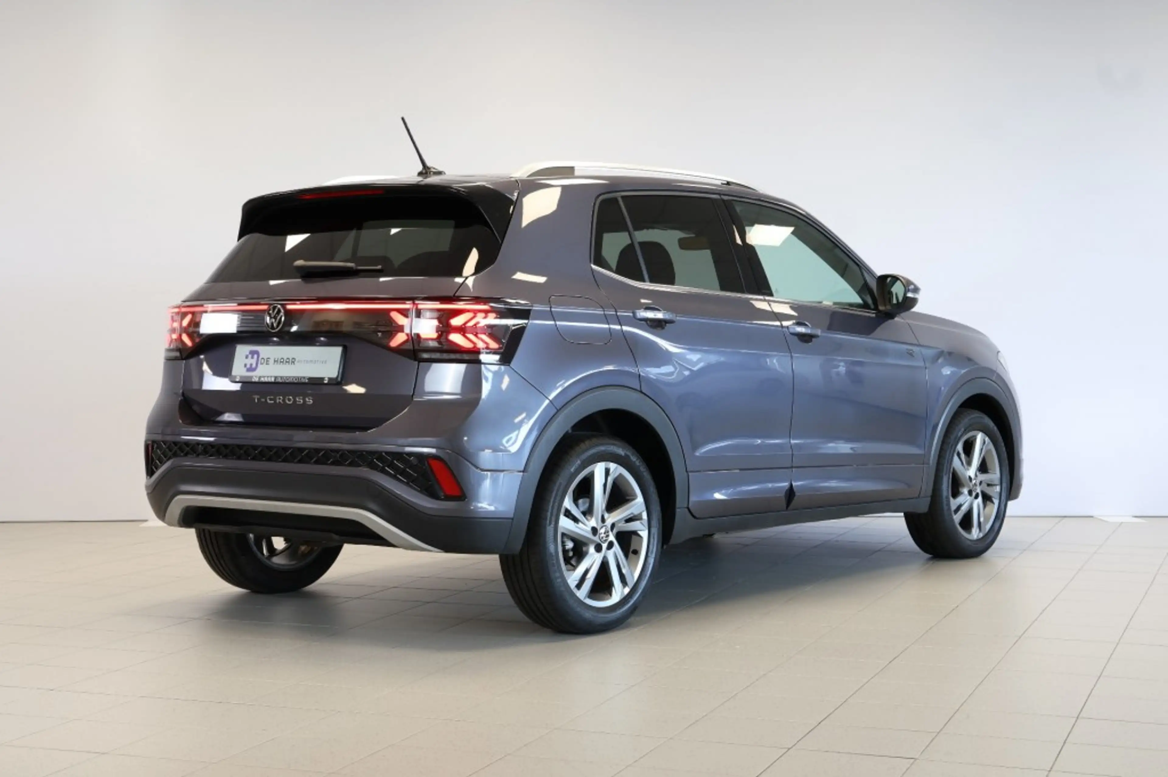 Volkswagen T-Cross 1.0 TSI R-Line - Stoelverwarming - Keyless - Matri — photo 12