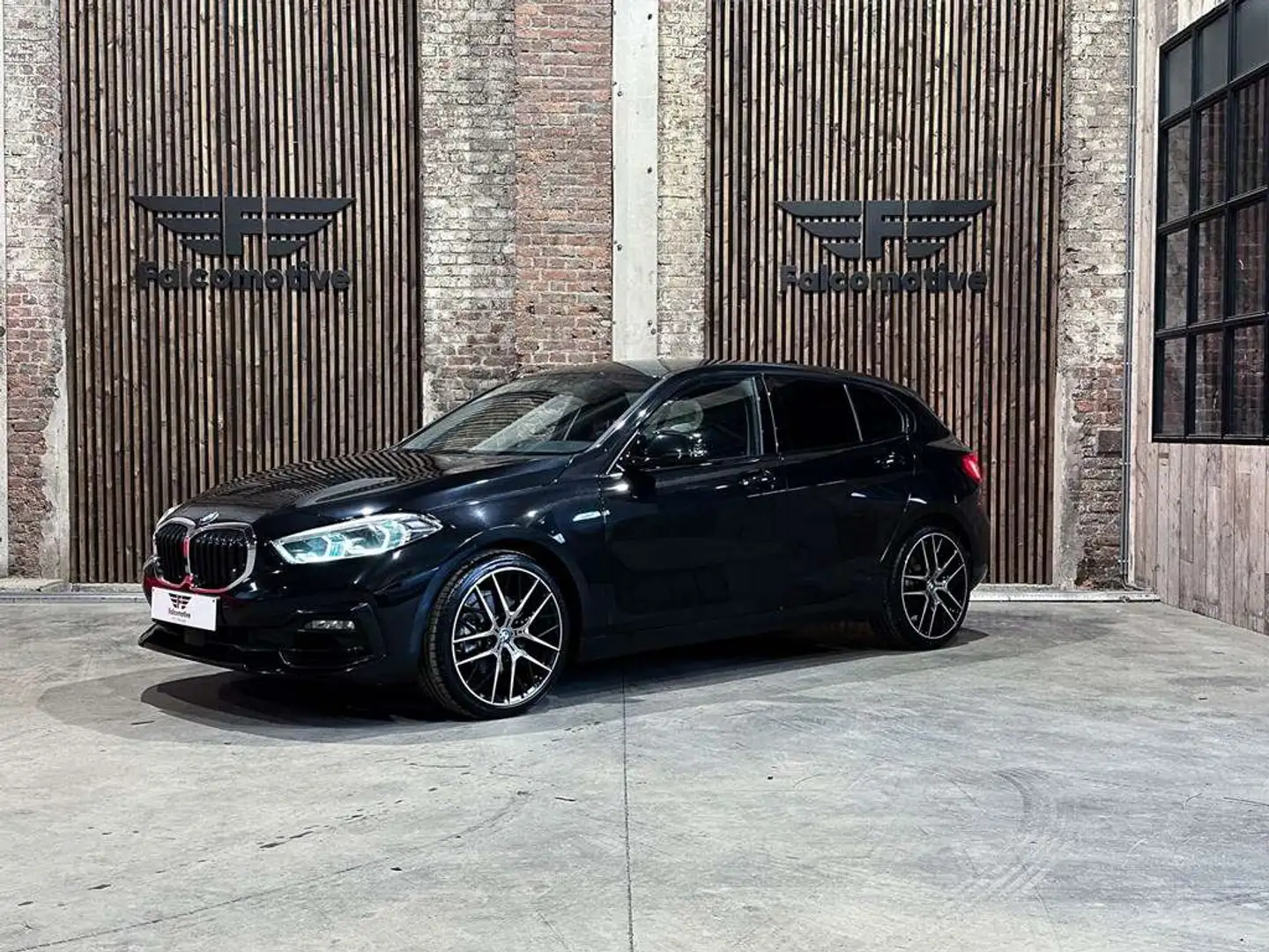 BMW 118 i*NAVI*SPORTZETELS*SPORTLINE*LED* Noir - 2