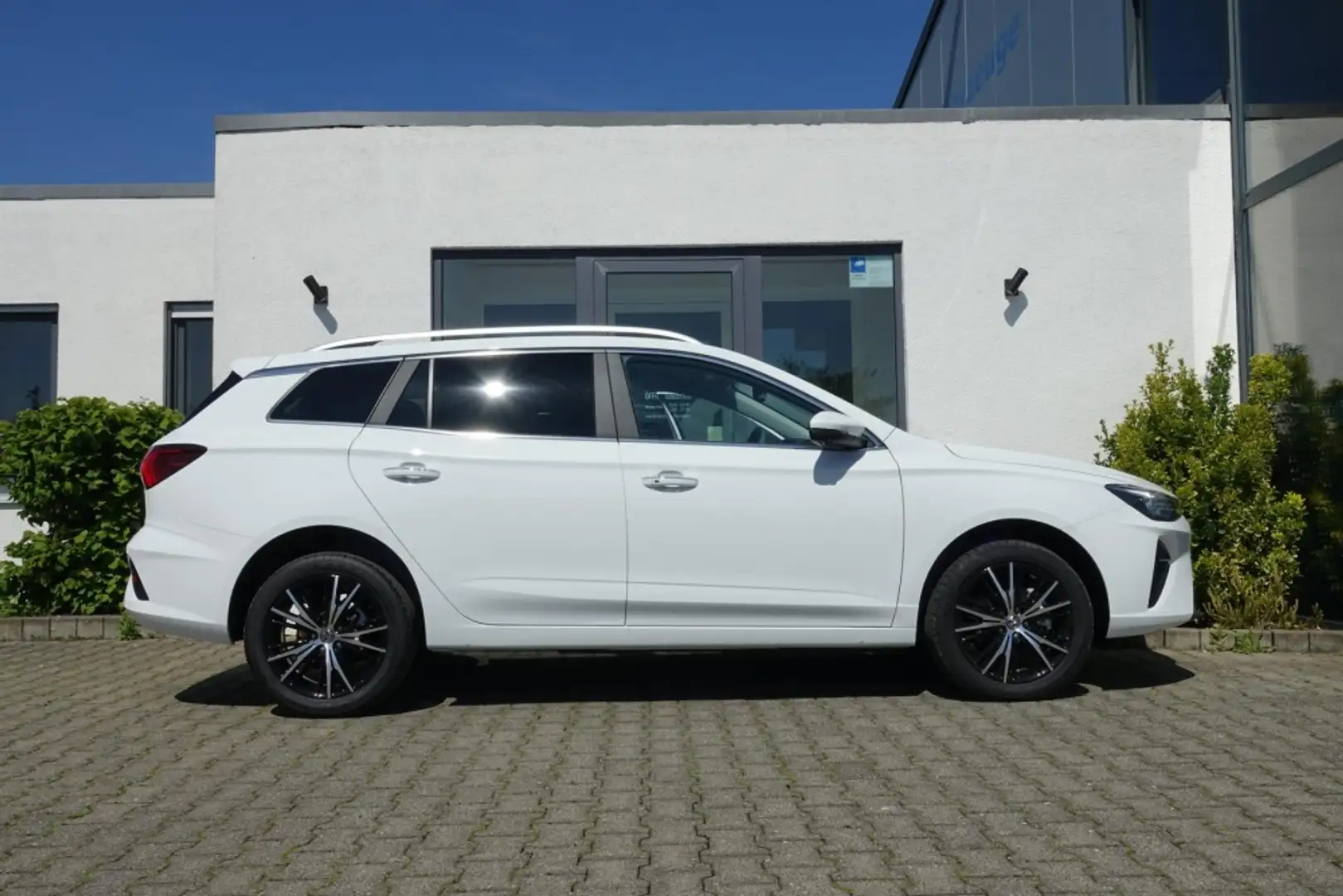 MG MG5 LUXURY 61,1kwh 7JGarantie Teilleder/17Zo/AHK Alb - 2