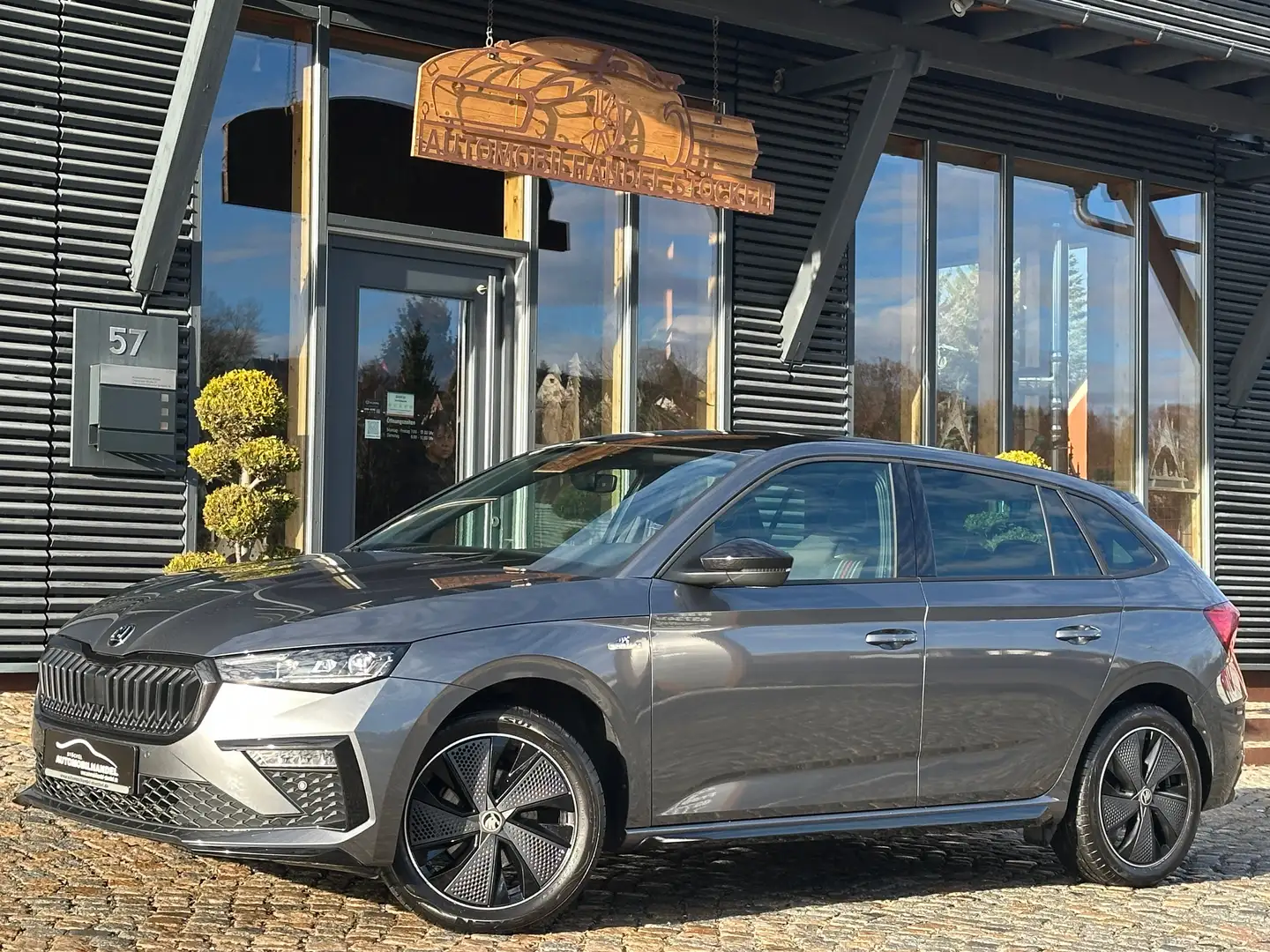 Skoda Scala 1.0 TSI DSG Monte Carlo +MATRIX+FSHZG+AHK+5JAHRE+ Grau - 1