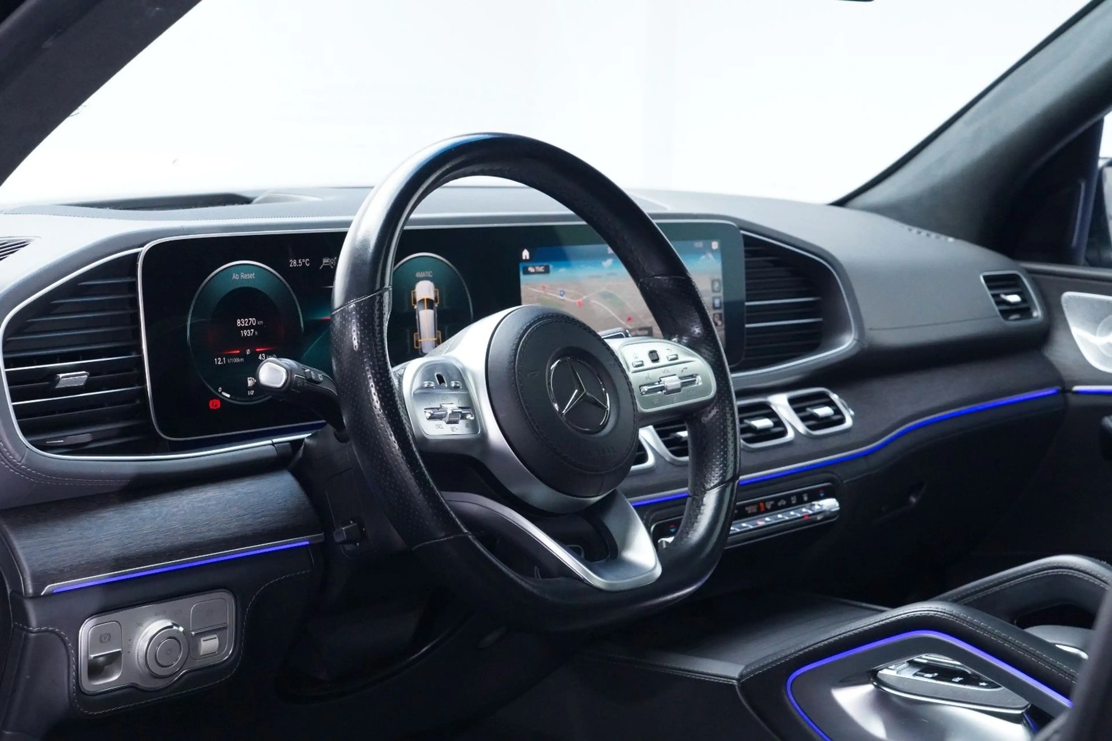 Mercedes-Benz GLS 400 d 4M AMG 9G/7SITZE/BURMESTER®/PANO/AIR — photo 13