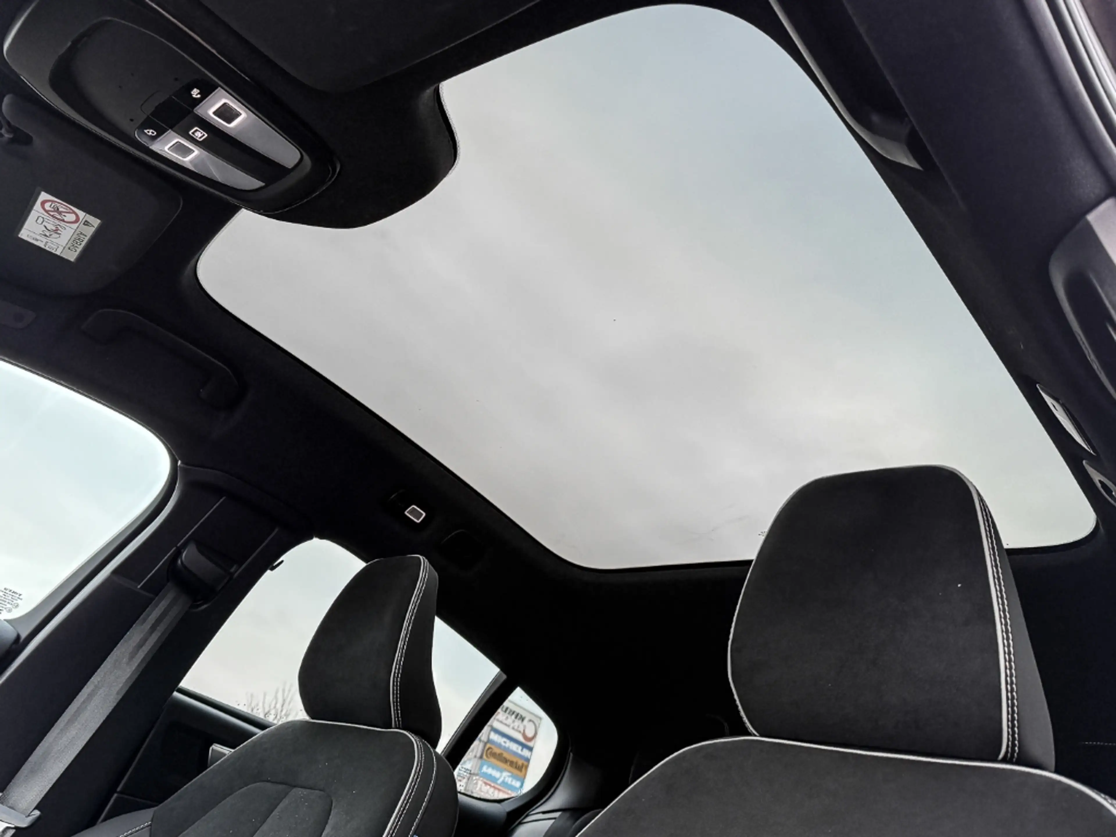Volvo C40 Recharge Twin Motor AWD Plus Pilot Assist — photo 14