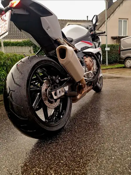 BMW S 1000 RR - foto 7