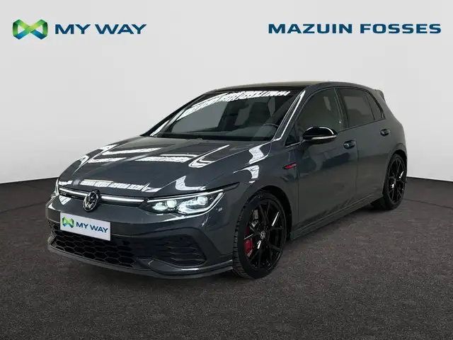 Volkswagen Golf GTI Golf GTI Clubsport 2.0 TSI 221 kW (300 ch) 7 vitesses DSG