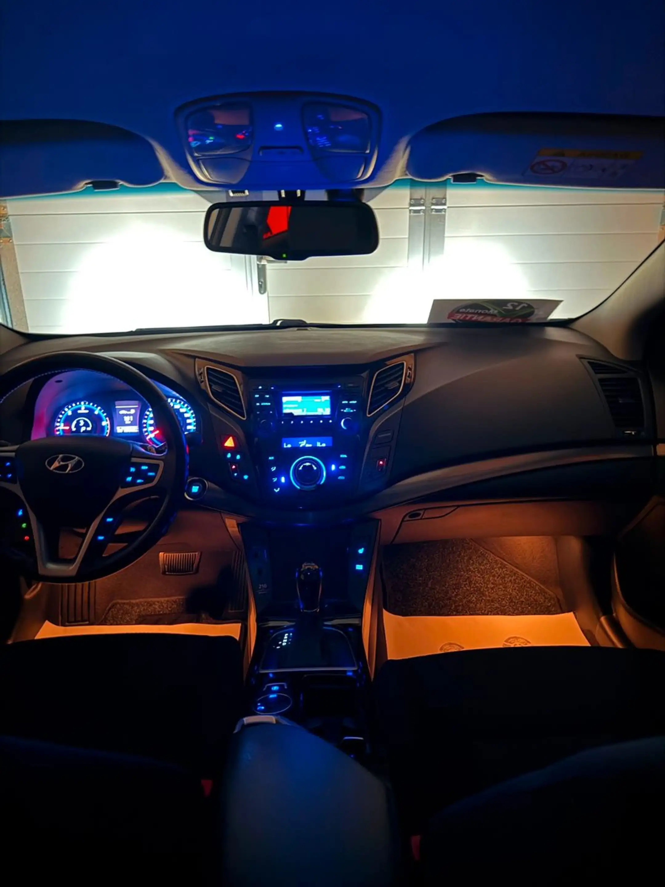 Hyundai i40 cw FIFA World Cup Edition — photo 4