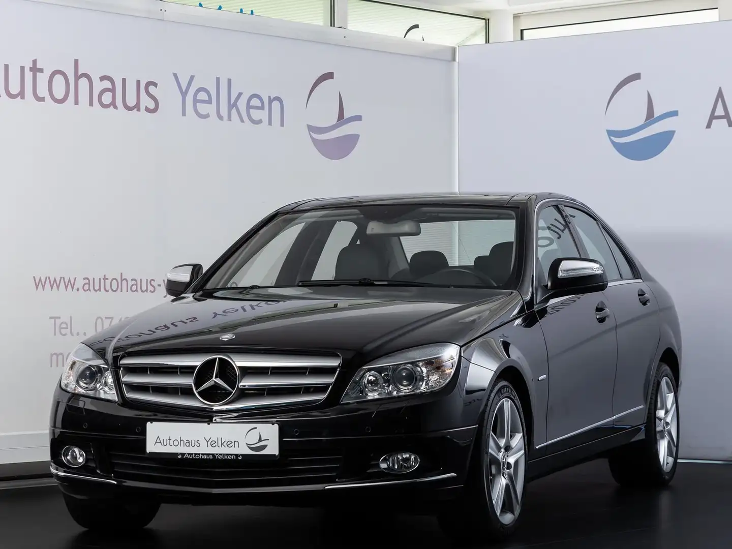 Mercedes-Benz C 320 CDI BI-XENON*COMAND*PANO*H-K*LEDER*PTS Zwart - 1