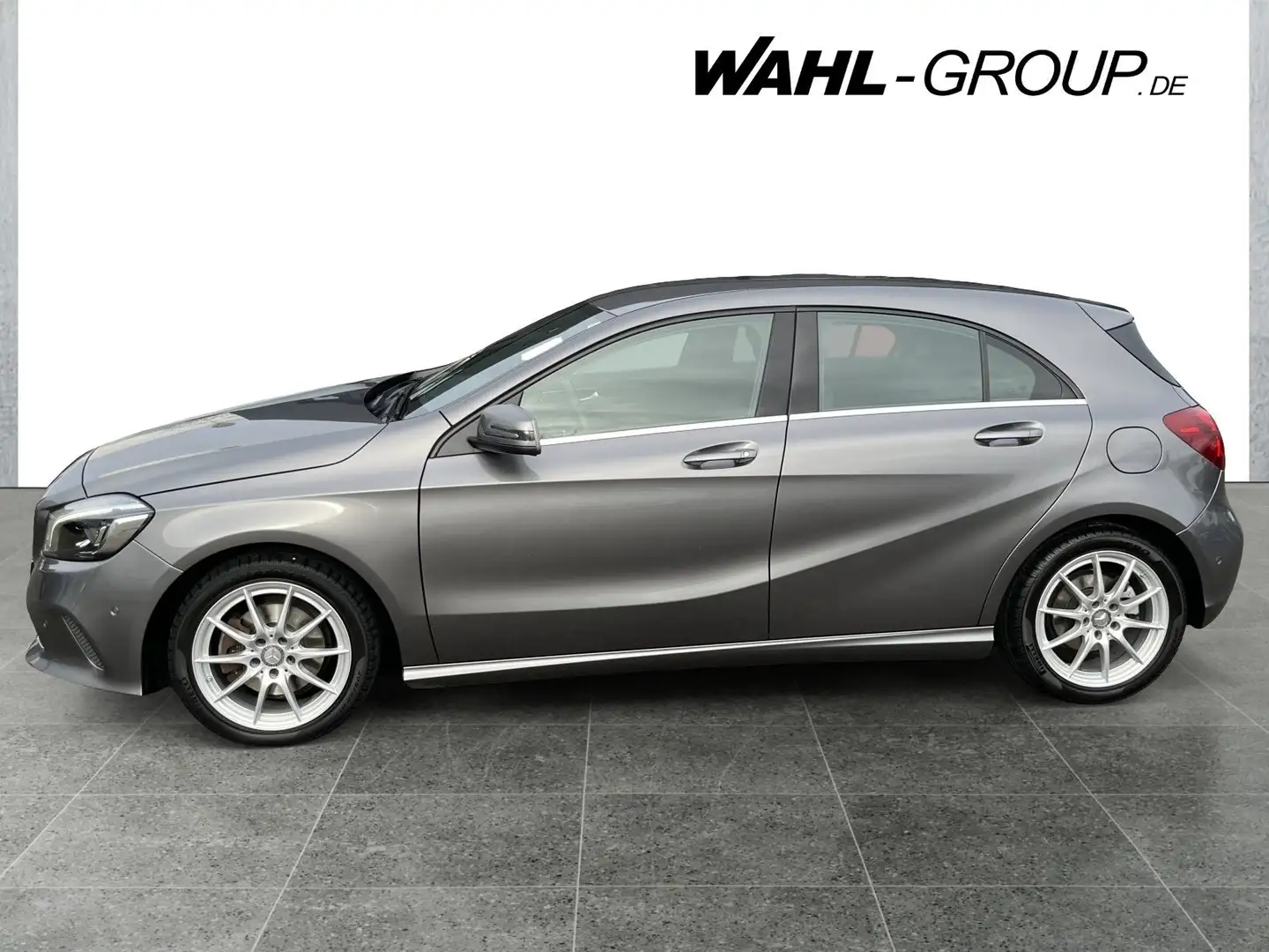 Mercedes-Benz A 200 URBAN DCT (GJR/LED/LEDER/SITZHZG./KAMERA) Grigio - 2