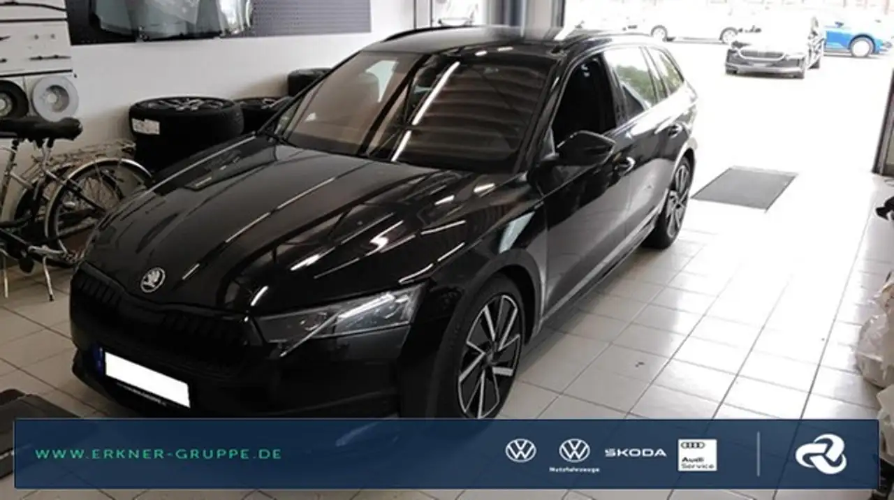 Skoda Octavia Com. 2.0 TDI DSG Sportline +ACC+AHK+SHZ+HEAD-UP... — photo 1 of 8