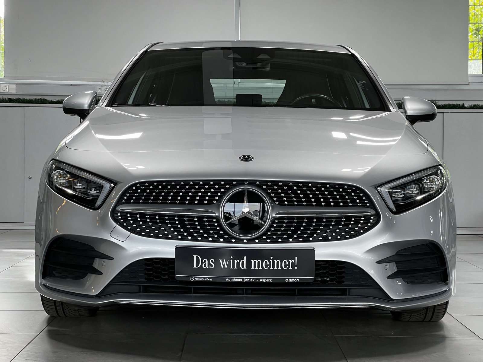 Mercedes-Benz A 220