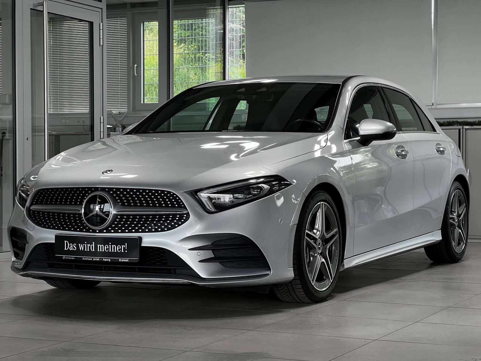 Mercedes-Benz A 220