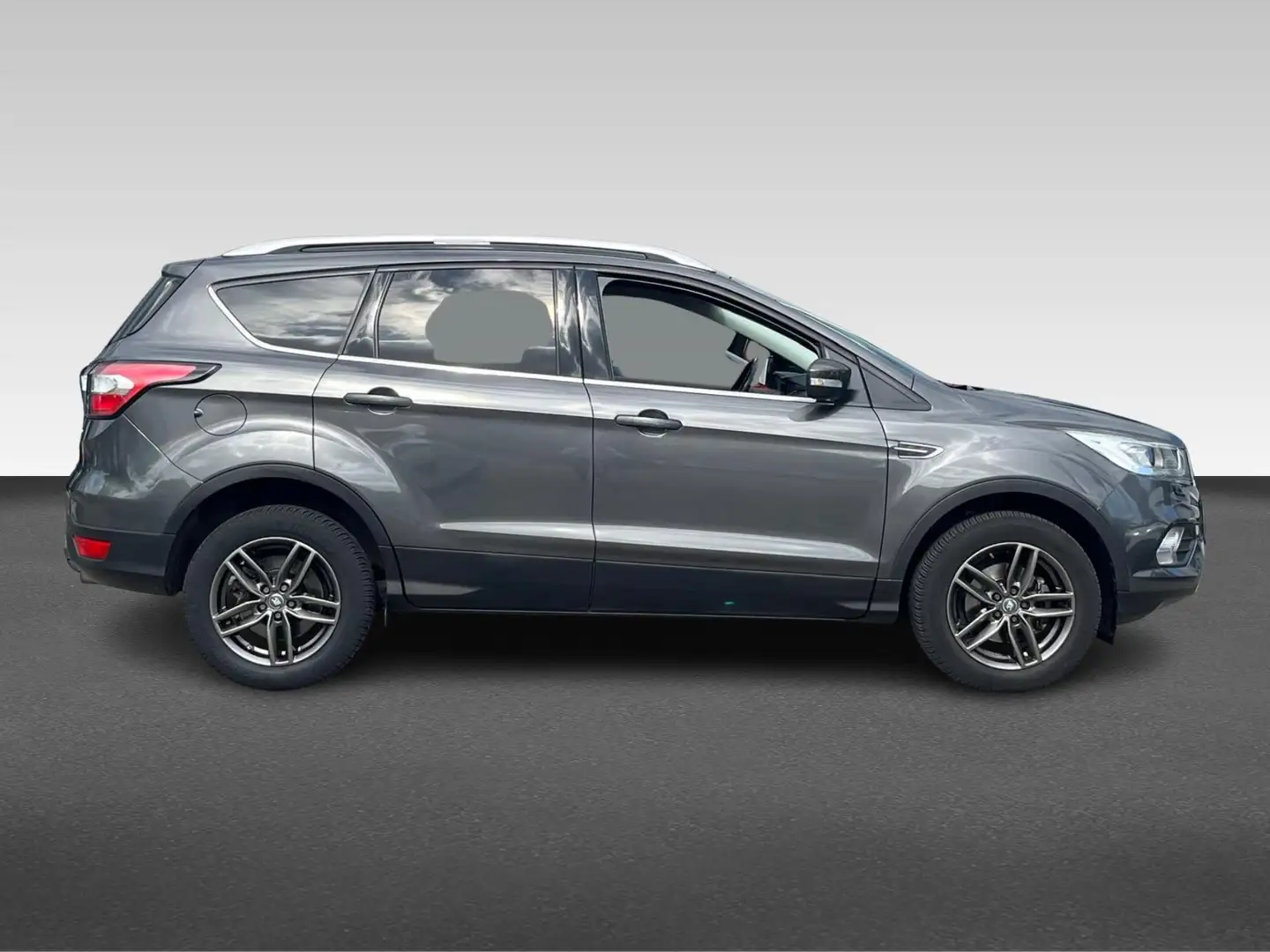 Ford Kuga 1.5 Titanium Styling Pack | 120PK | navigatie | tr Grau - 2