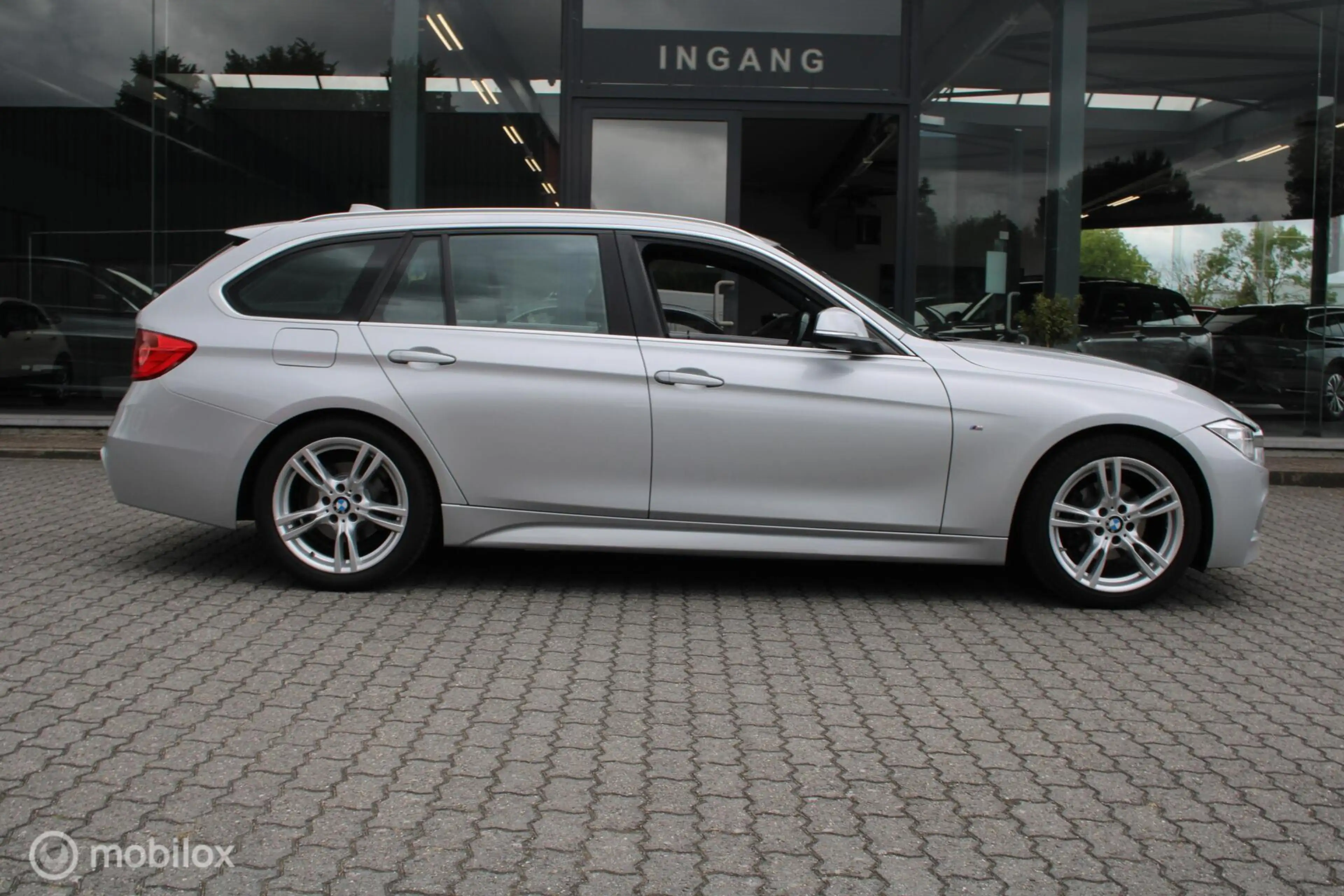 BMW 316 3-serie Touring 316i M Sport Edition High Executiv — photo 8
