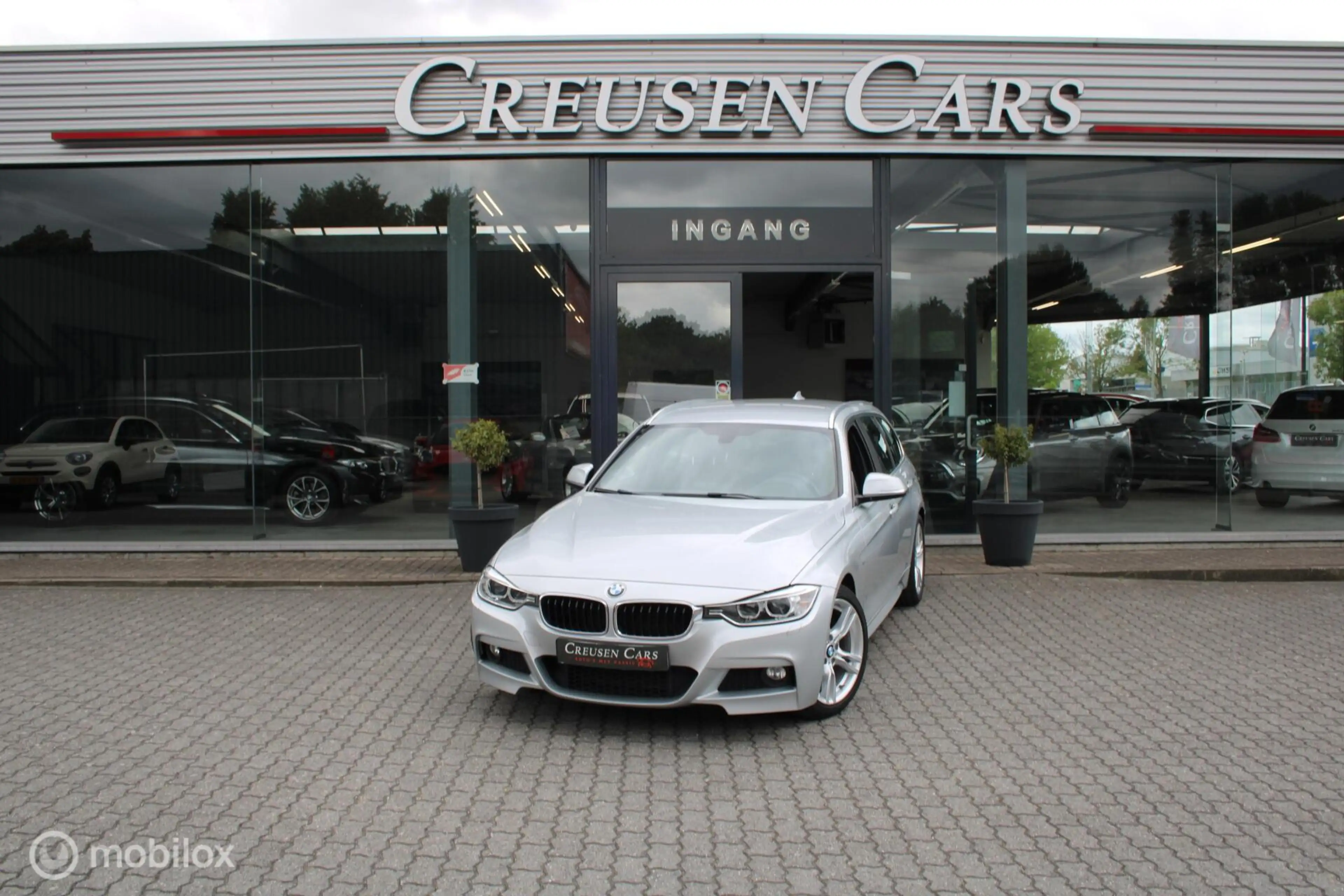 BMW 316 3-serie Touring 316i M Sport Edition High Executiv