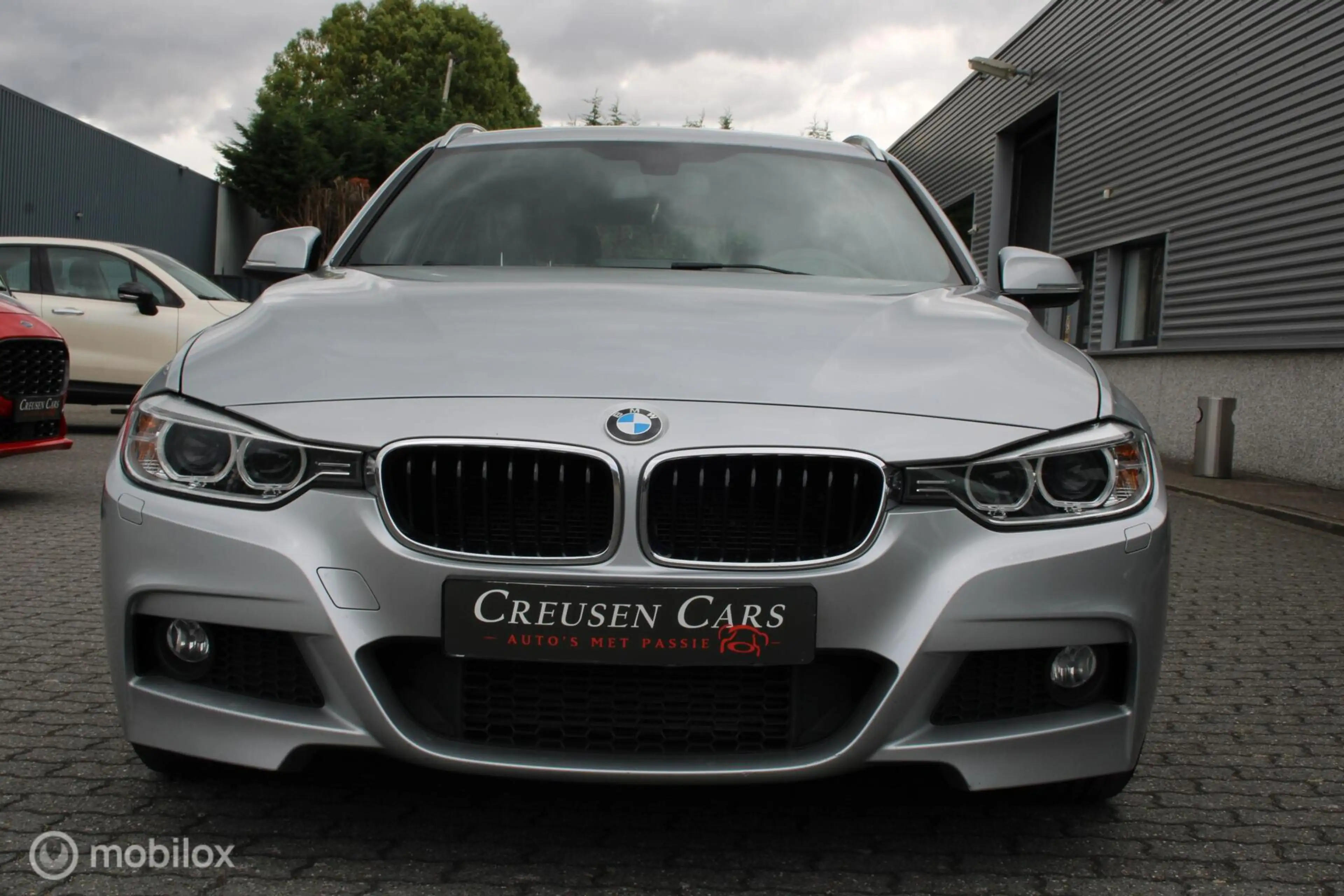 BMW 316 3-serie Touring 316i M Sport Edition High Executiv — photo 9