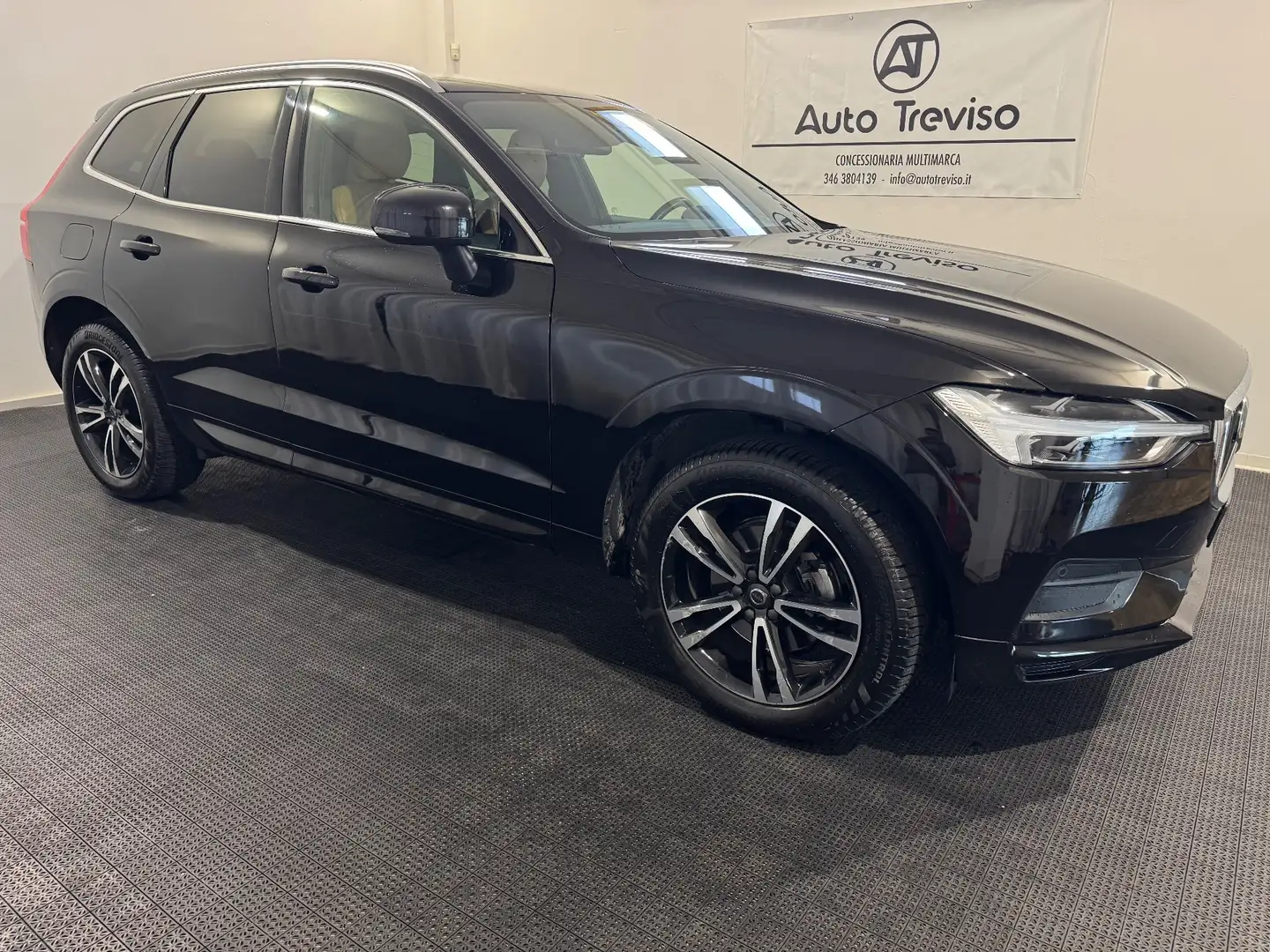 Volvo XC60 XC60 D4 AWD Geartronic Business Noir - 1