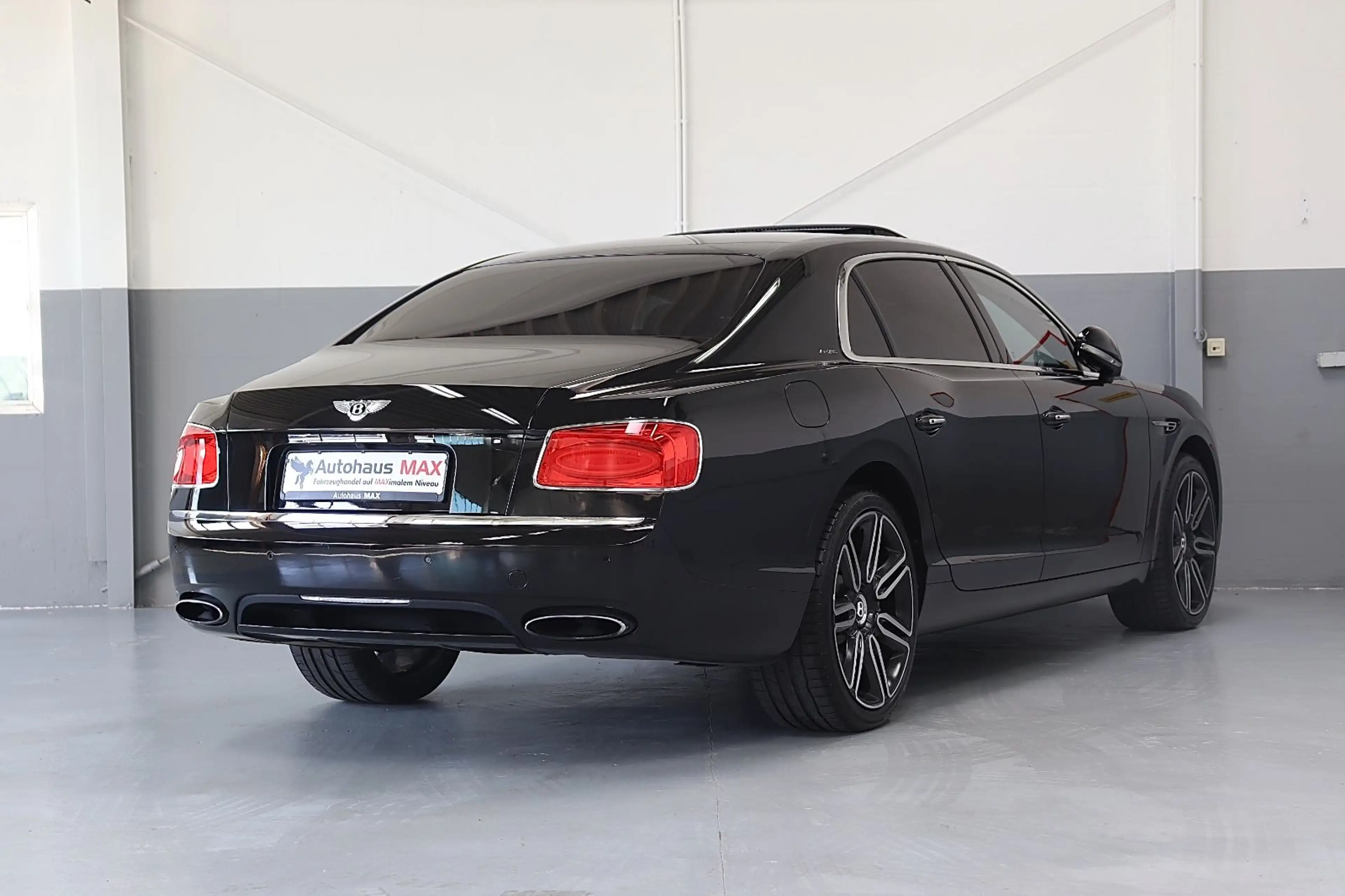 Bentley Flying Spur W12 6.0 Mulliner~ACC~SZH~SZB~4xMass. — photo 2