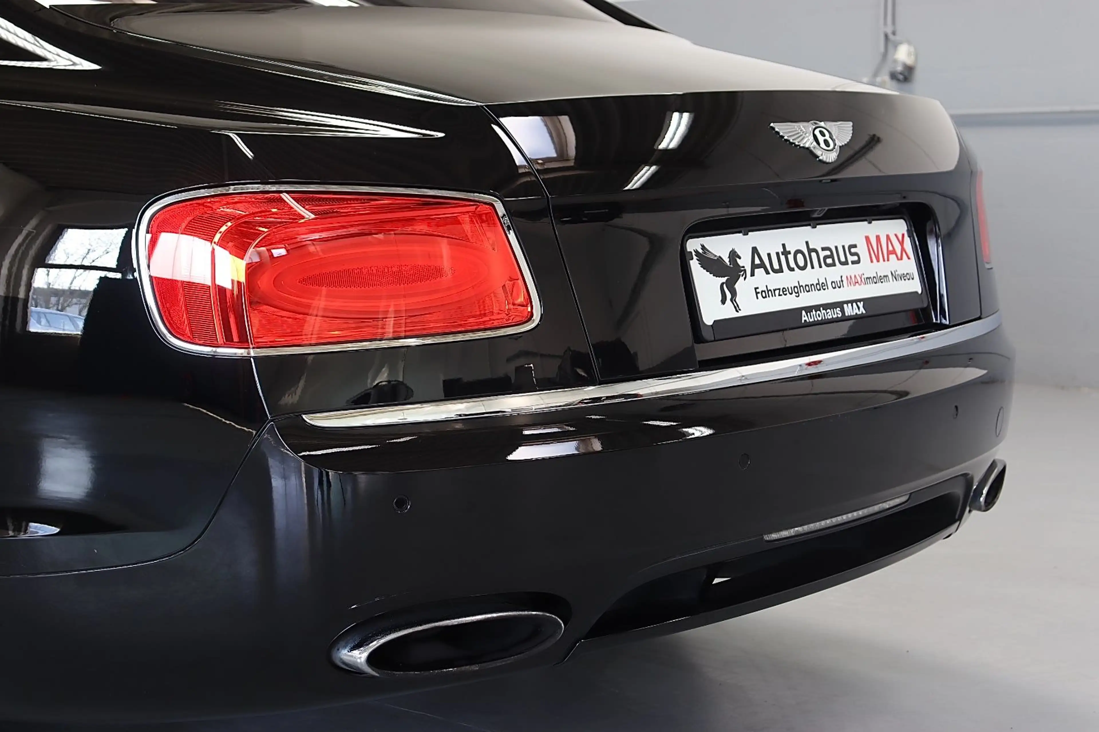 Bentley Flying Spur W12 6.0 Mulliner~ACC~SZH~SZB~4xMass. — photo 12
