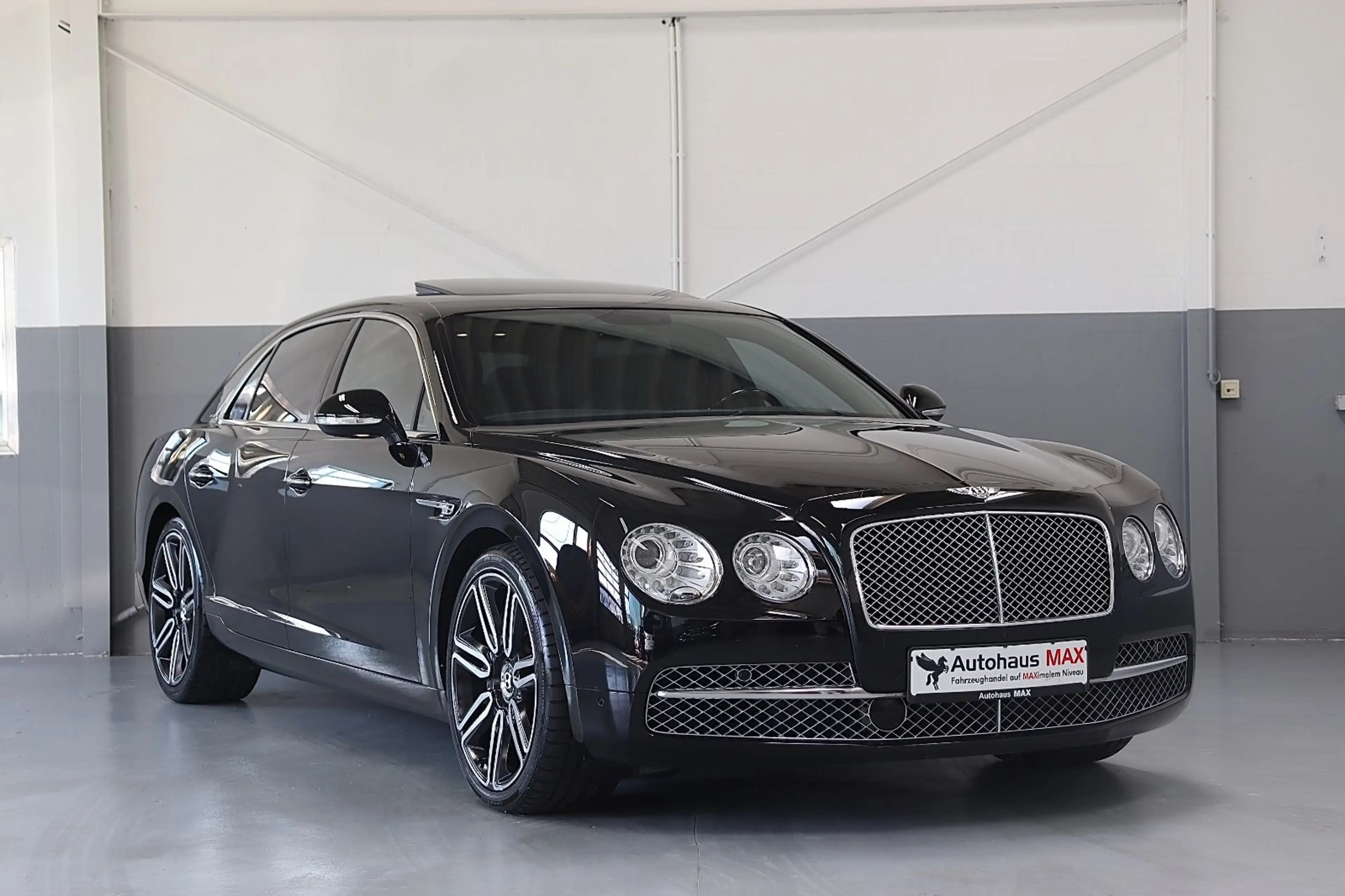 Bentley Flying Spur W12 6.0 Mulliner~ACC~SZH~SZB~4xMass. — photo 3