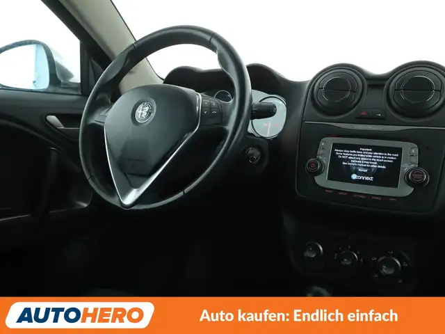 Alfa Romeo Mito view 12
