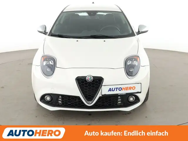 Alfa Romeo Mito view 9