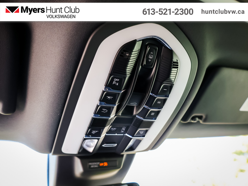 2021 Porsche Macan GTS AWD - Leather Seats thumb 22
