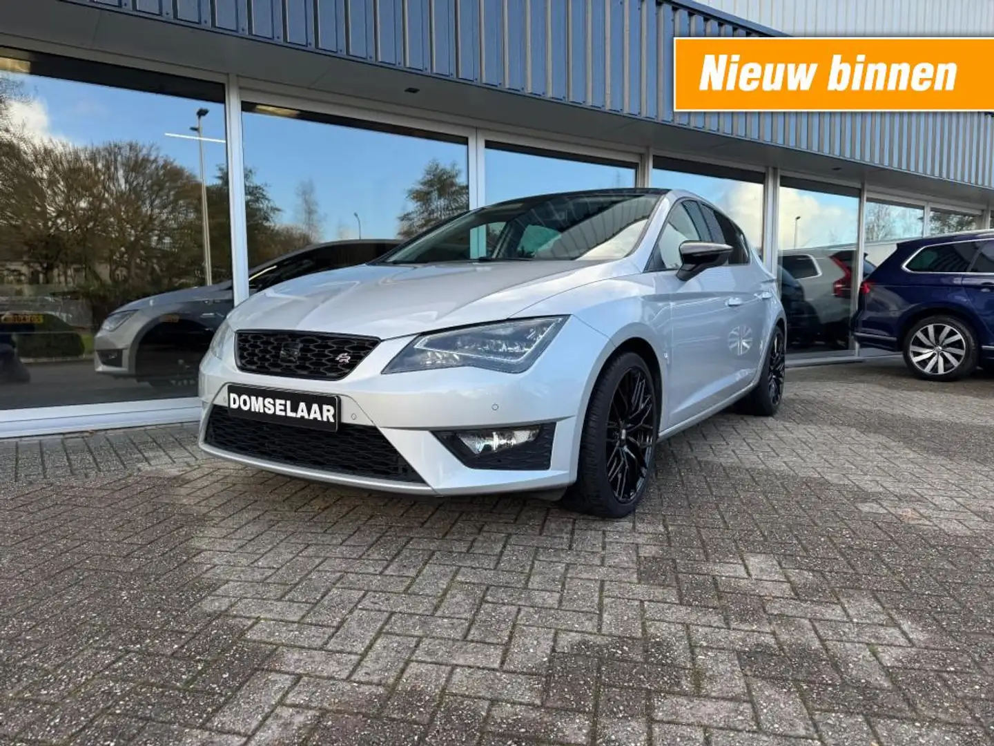 SEAT Leon 1.4 TSI ACT FR Dynamic Gris - 1