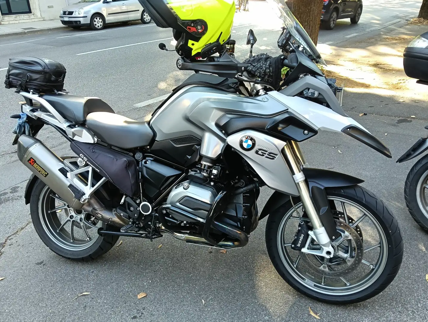 BMW R 1250 GS r1200gs LC akrapovic White - 1
