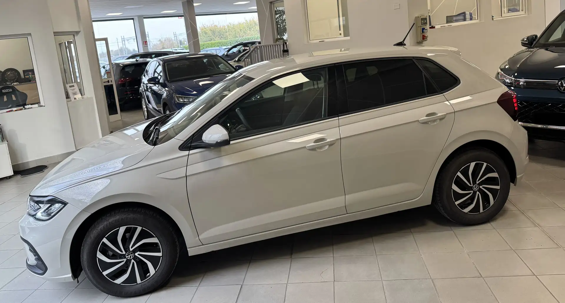Volkswagen Polo 1.0 evo Life+Tech /No Vincoli/Pronta Gris - 2