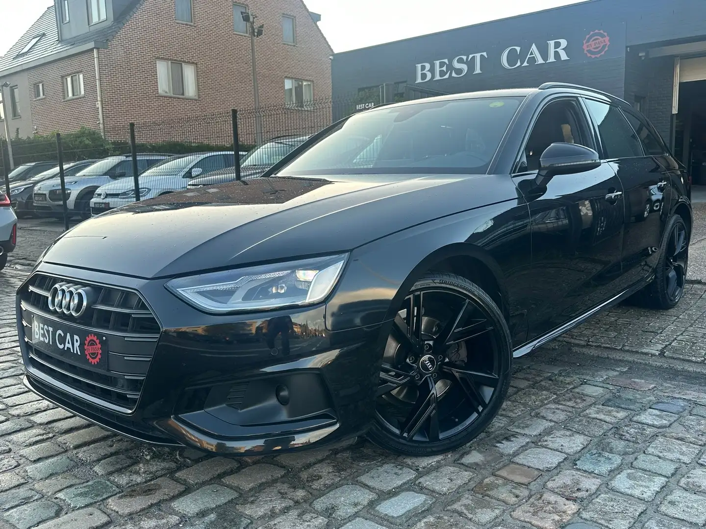 Audi A4 Avant 35 TDI * AutoMaat Zwart - 1