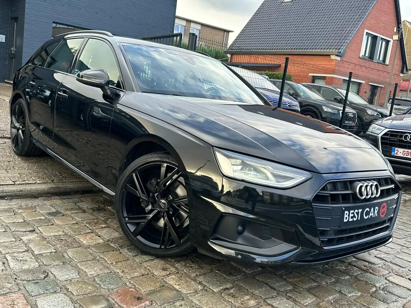 Audi A4 Avant 35 TDI * AutoMaat Zwart - 2