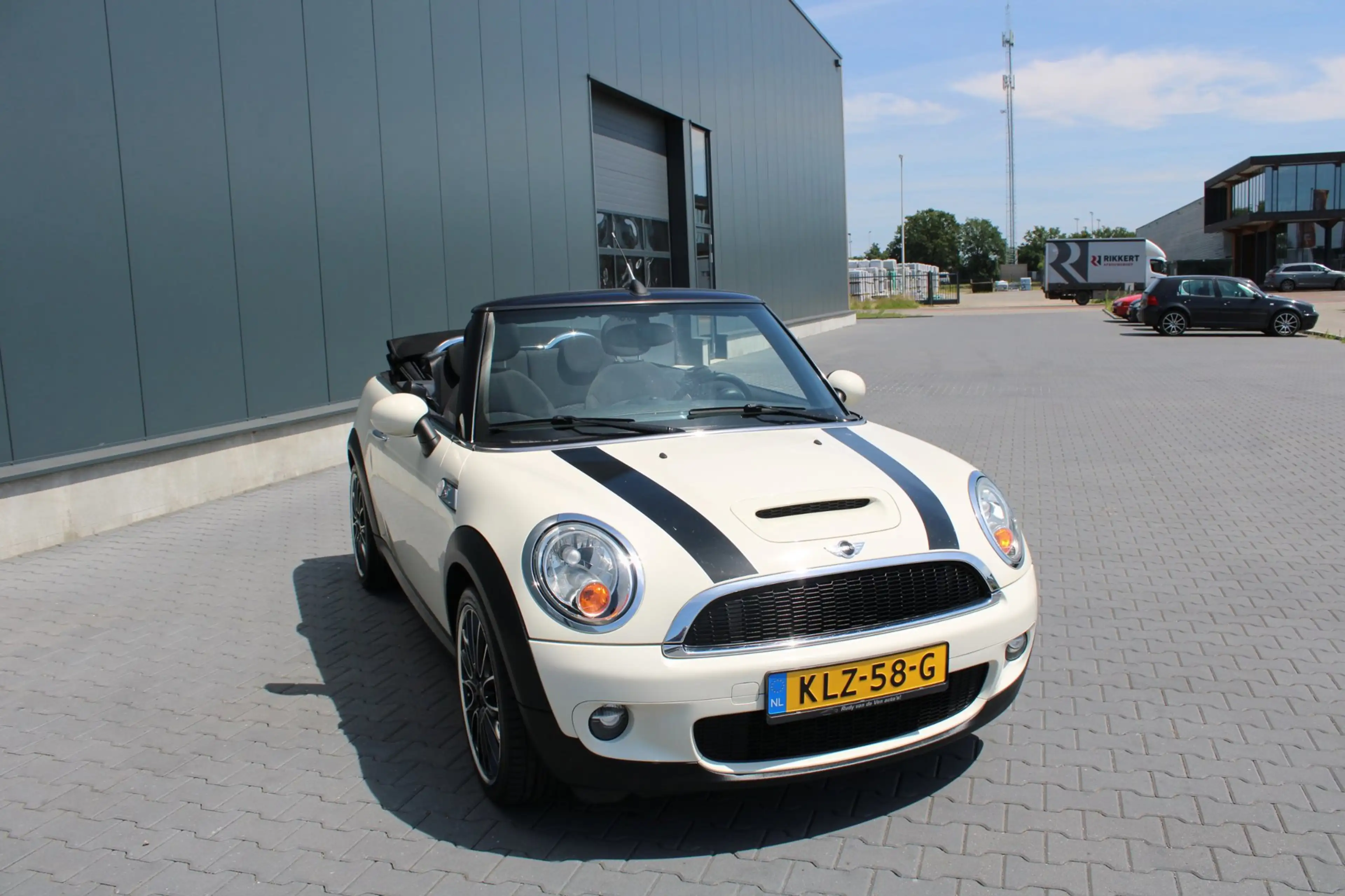 MINI Cooper S Cabrio Mini 1.6 Chili 1e eigenaresse laag kilometrage — photo 8